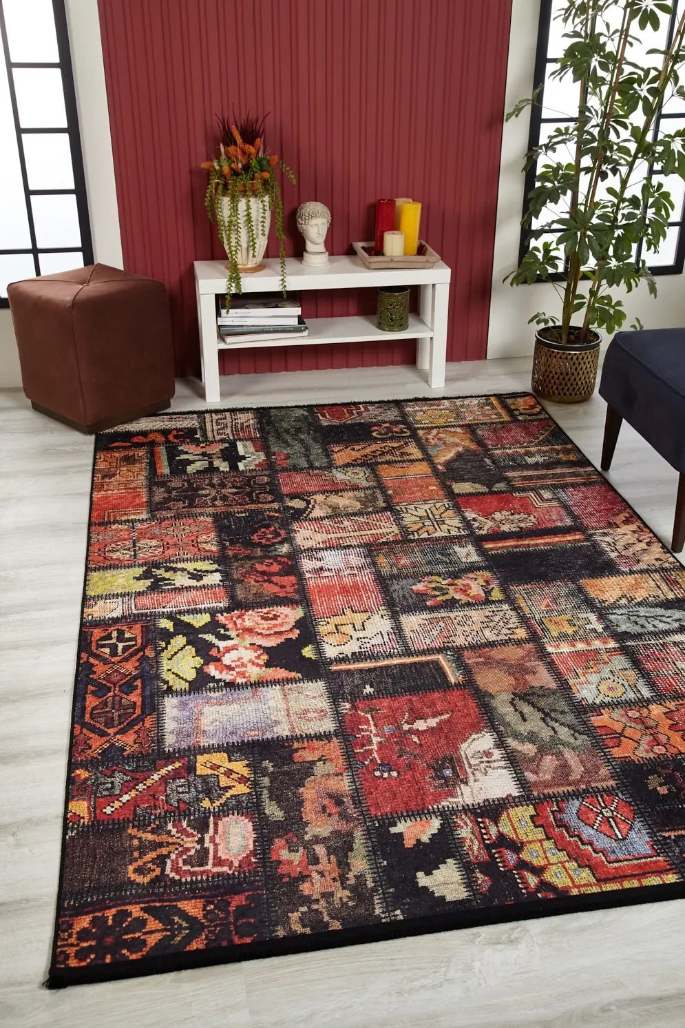 Çok Renkli Otantik Rustik Kilim Patchwork Görünümlü Halı