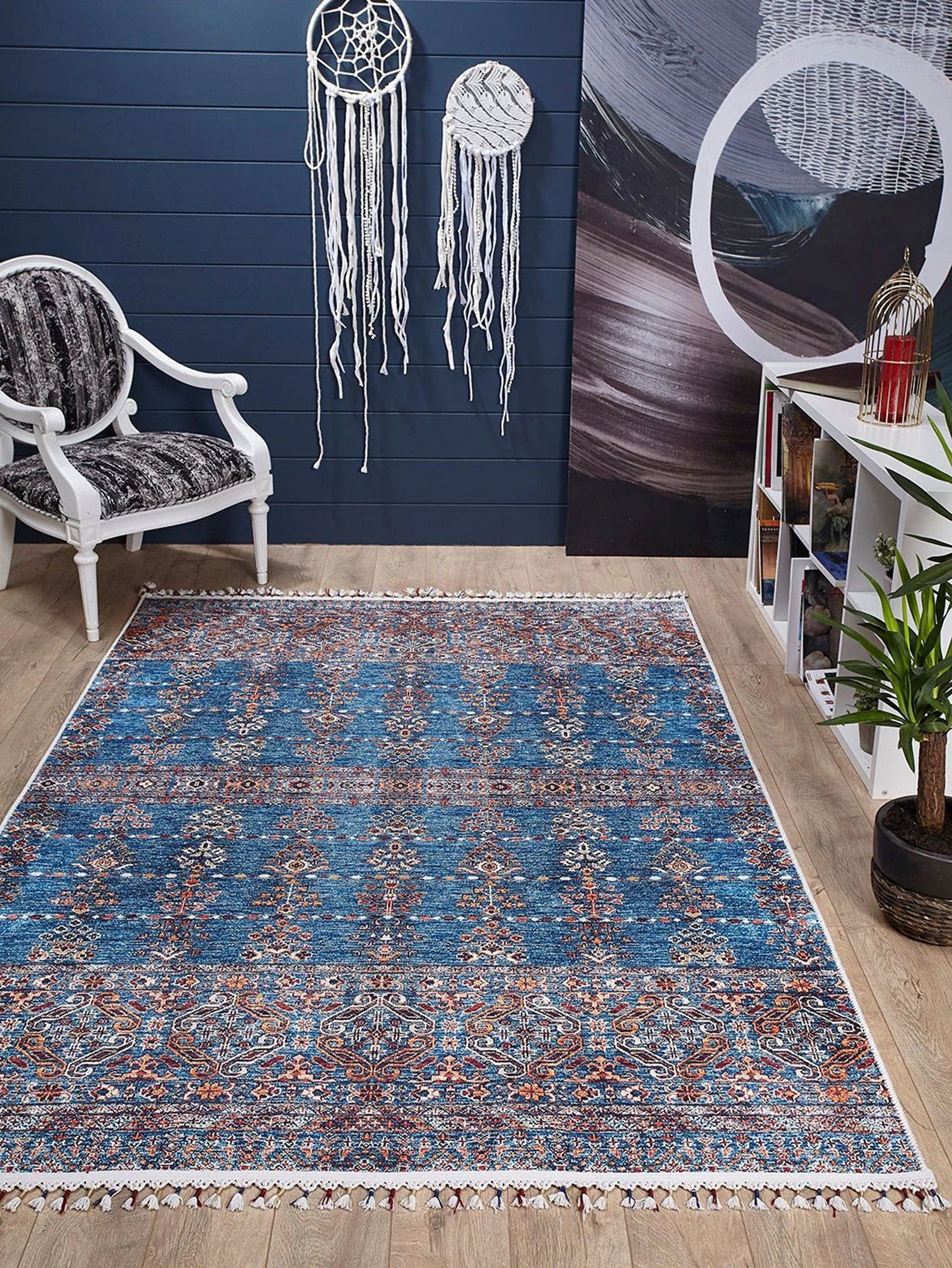 Eşsiz Antik Desenli Kırmızı Mavi Kilim Halı