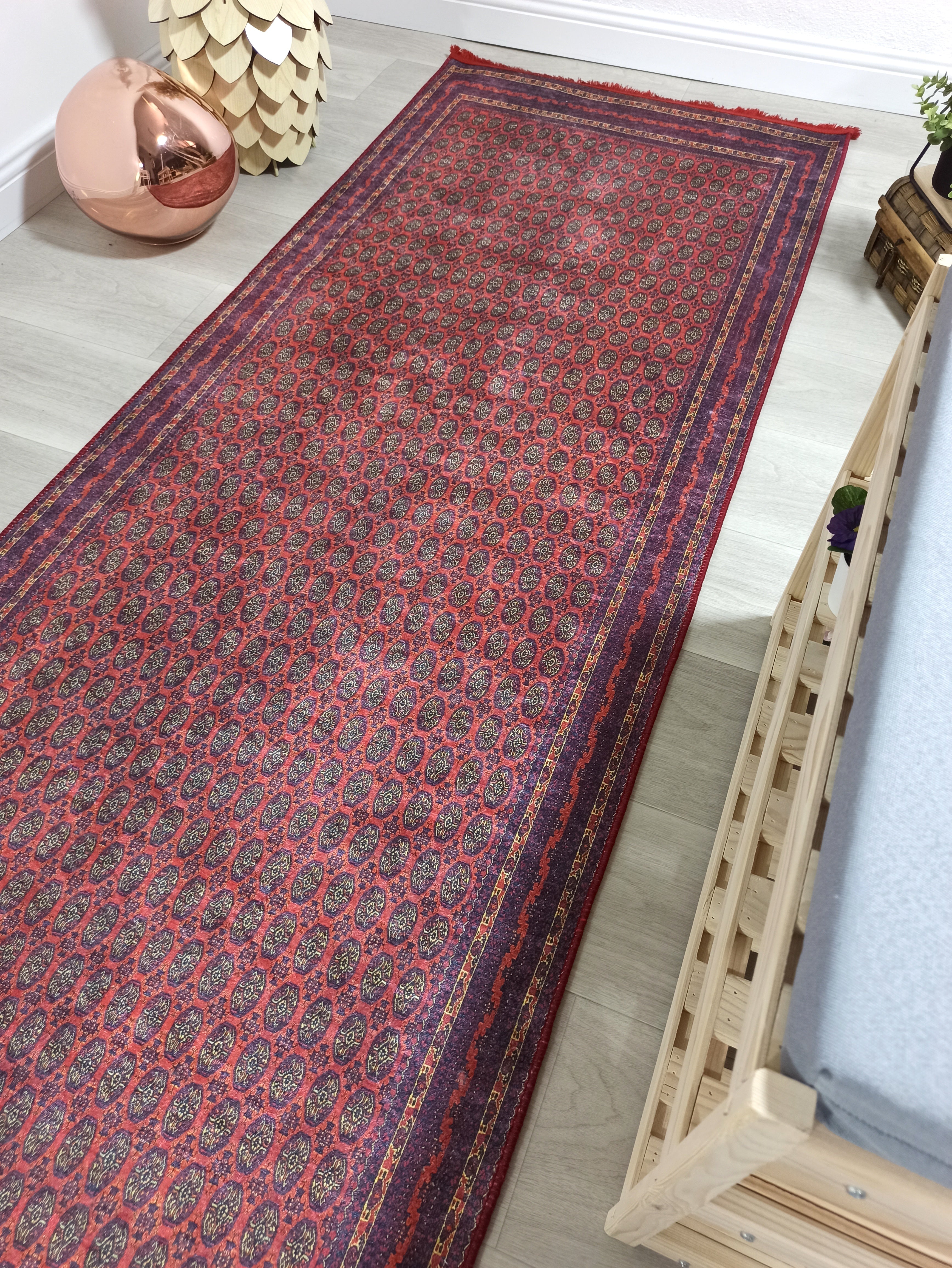 Klasik Bordo ve Lacivert Geometrik Desenli Geleneksel Halı - OUTLET - 46OU