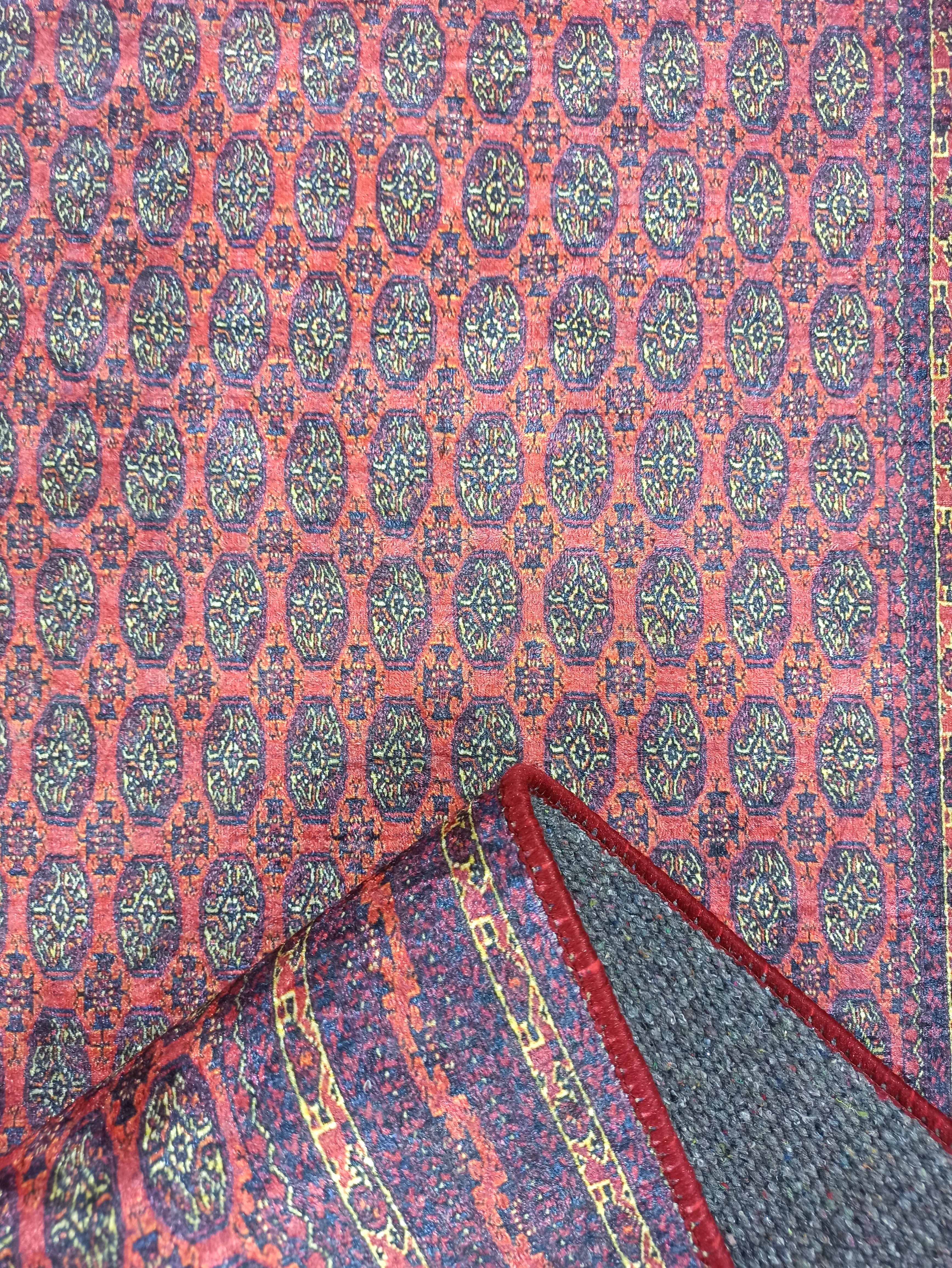 Klasik Bordo ve Lacivert Geometrik Desenli Geleneksel Halı - OUTLET - 46OU