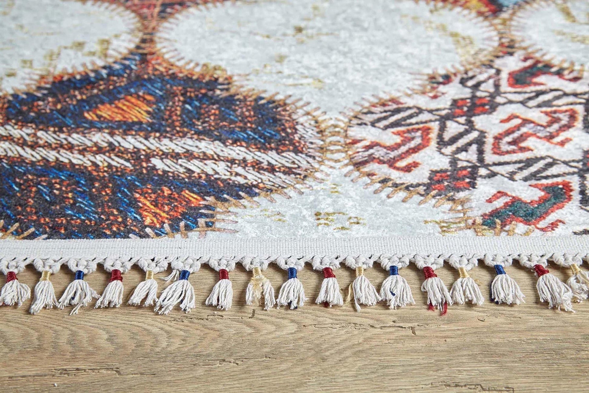 Renkli Petek Desenli Patchwork Görünümlü Halı