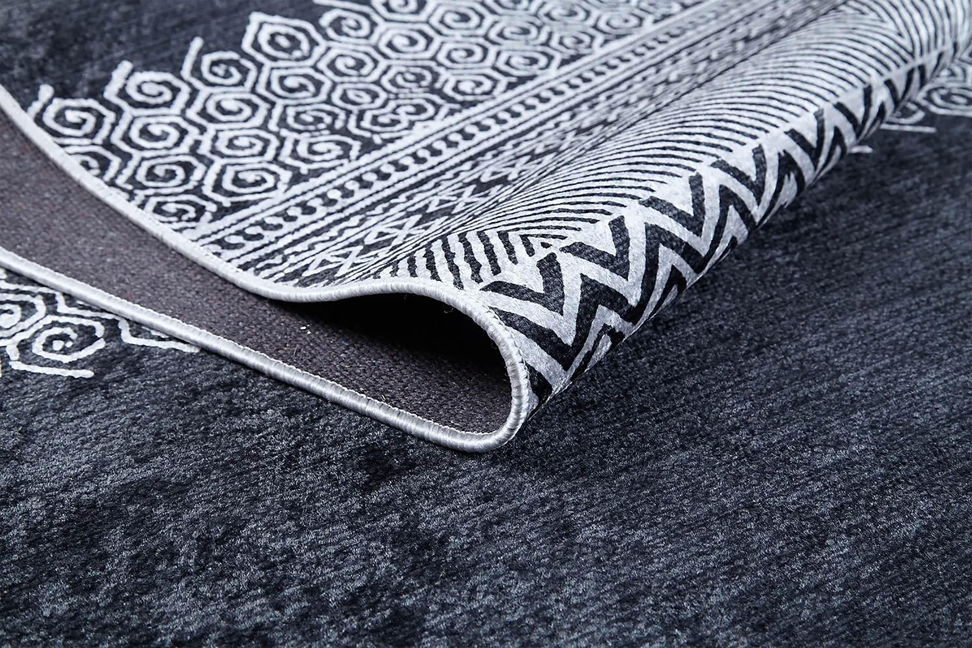 Gri Etnik Desenli Geometrik Anadolu Kilim Halı