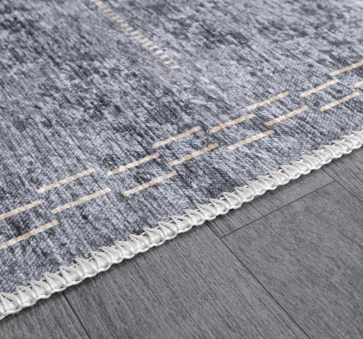 Gri Renkli Kare Desenli Modern Kilim Halı