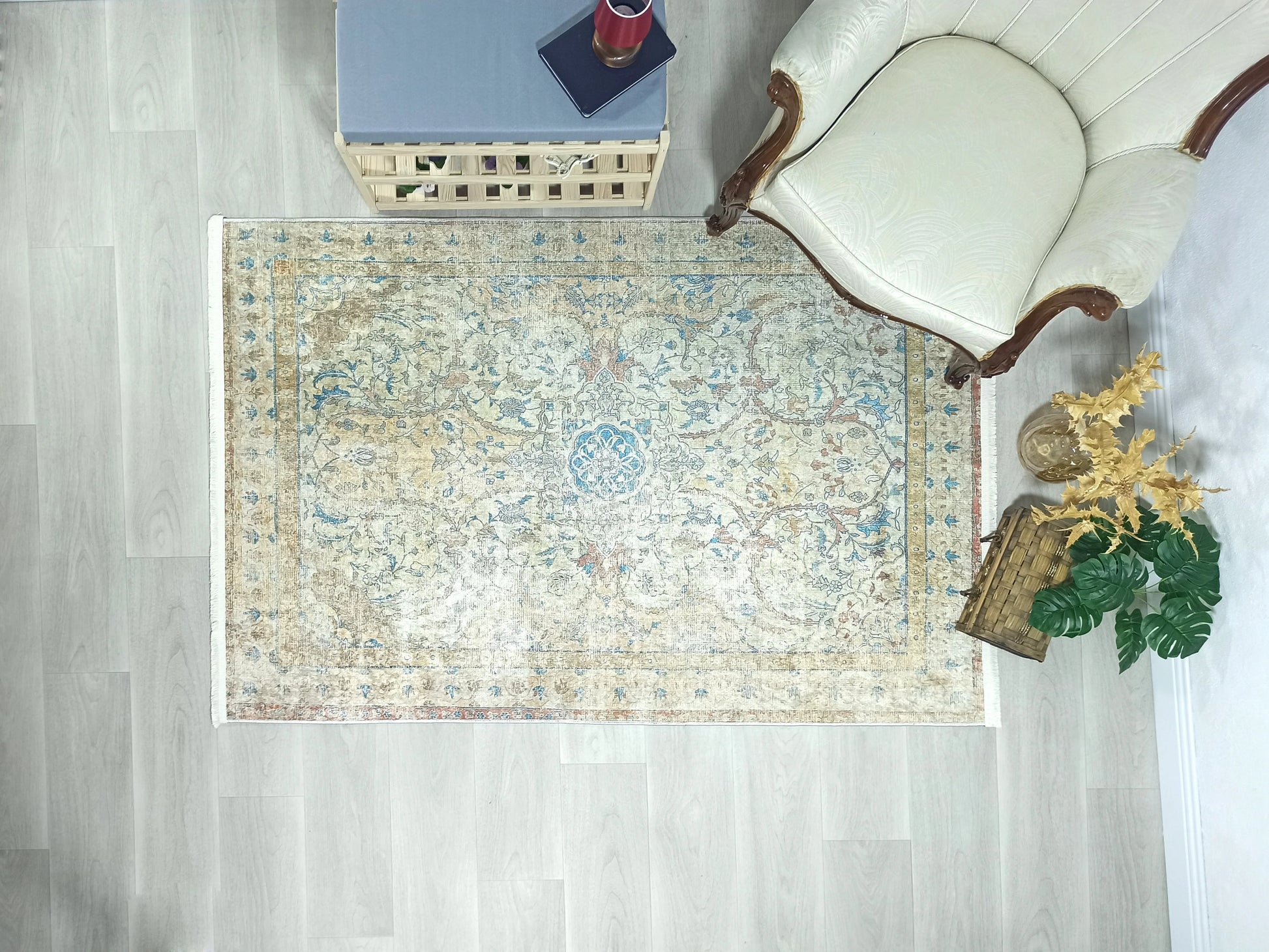 İran Bej Mavi Vintage Halı