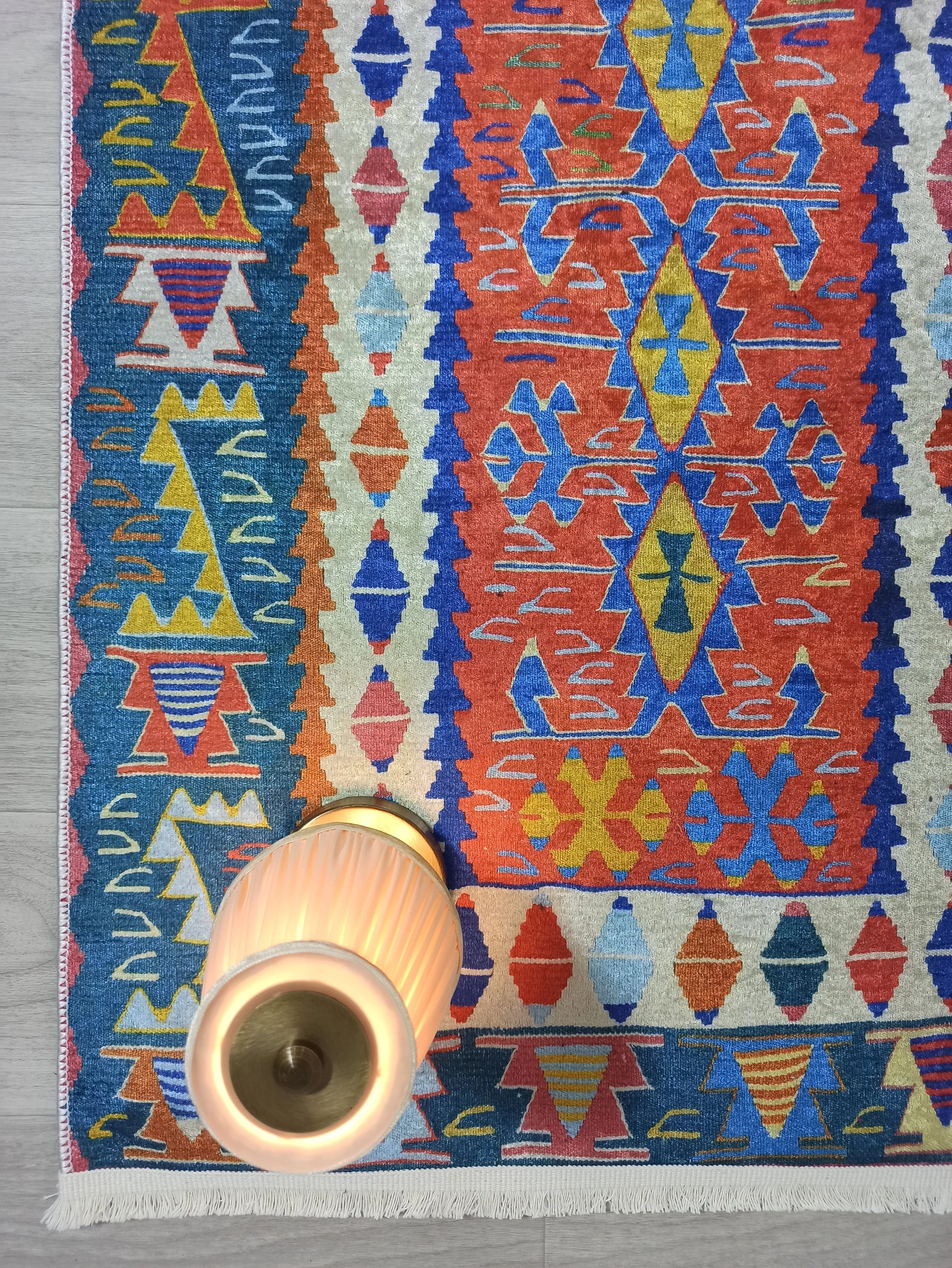 Kilim Tarzı Çok Renkli Modern Çizgili Halı