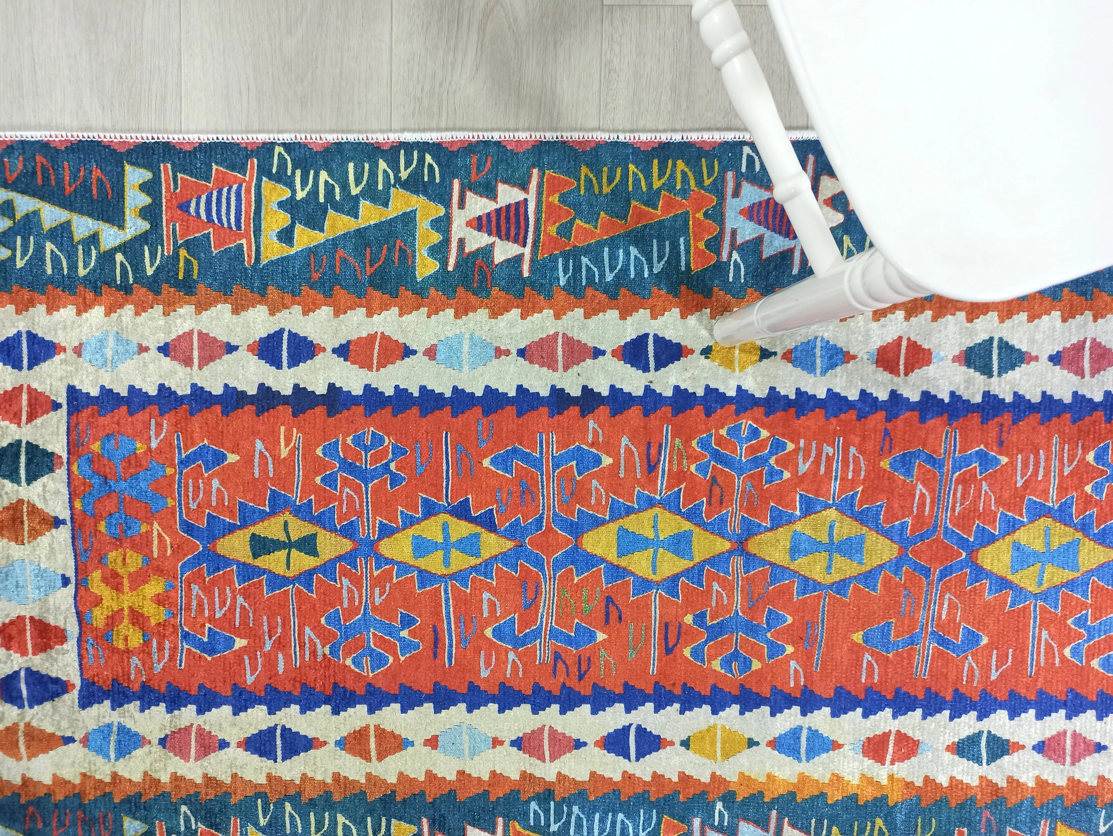 Kilim Tarzı Çok Renkli Modern Çizgili Halı