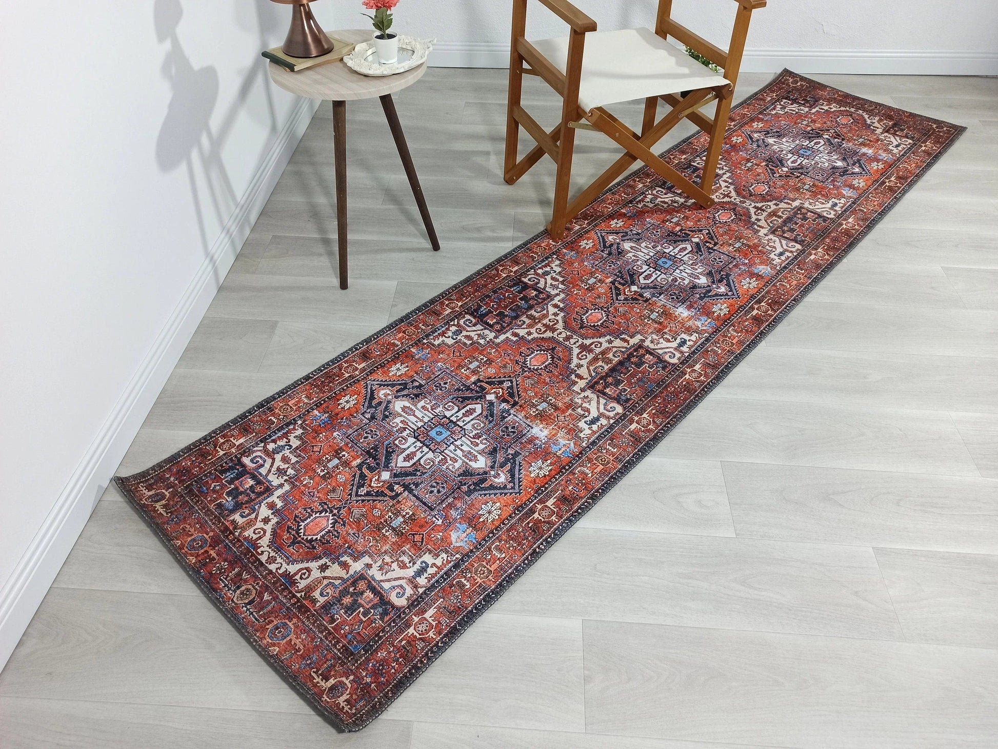 Kiremit ve Turuncu Tonlu İran Tarzı Vintage Halı