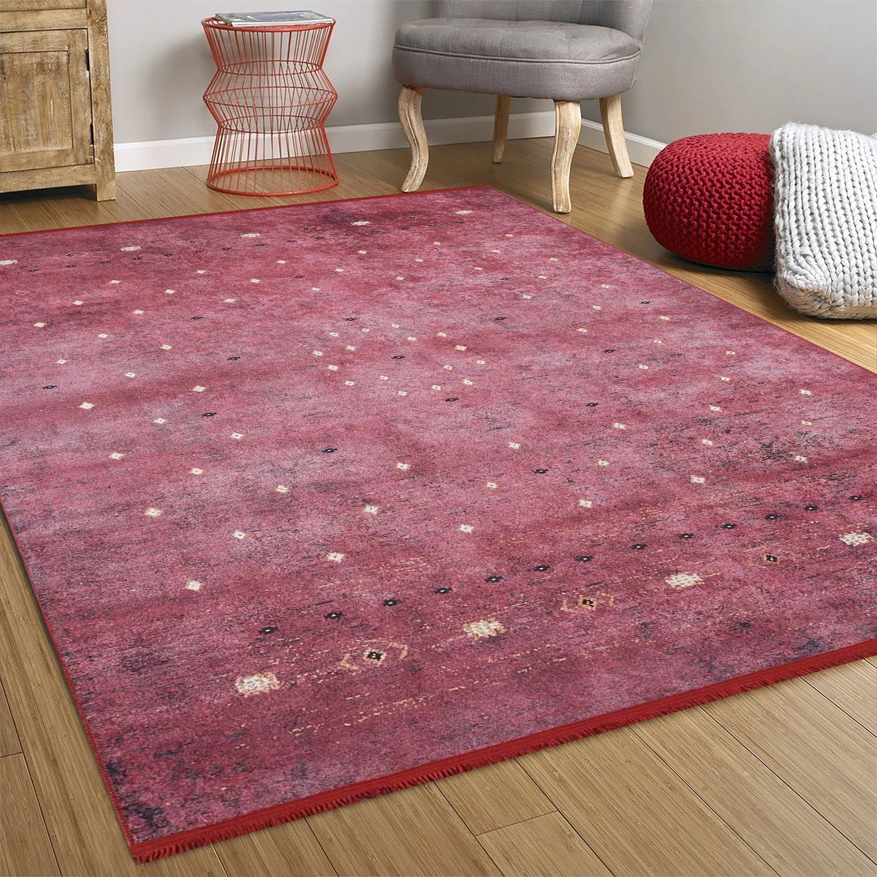 Kırmızı Uşak Desenli Kilim Halı