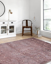 Kahverengi Uşak Desenli Kilim Halı