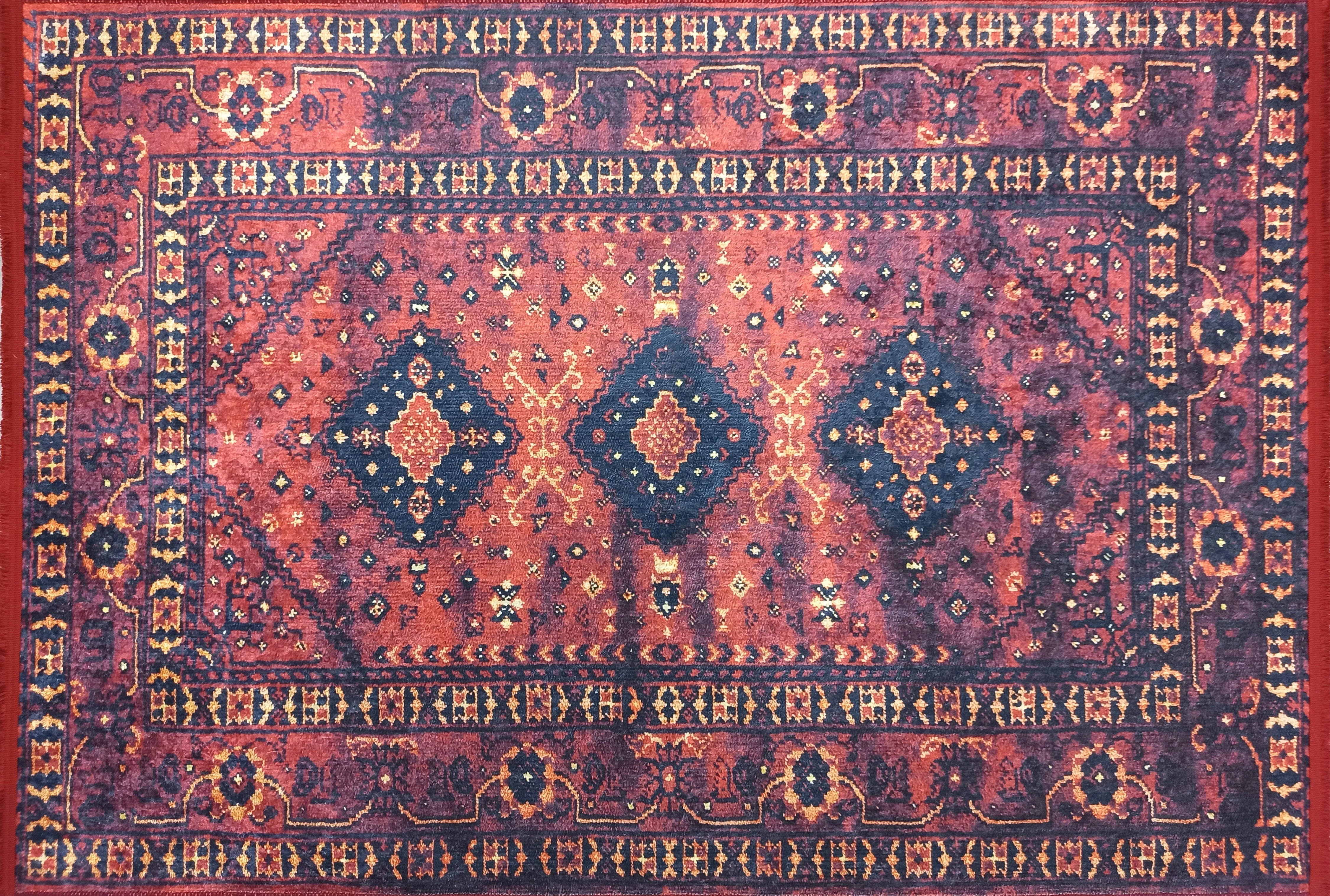 Kırmızı Lacivert Geometrik Desenli Halı