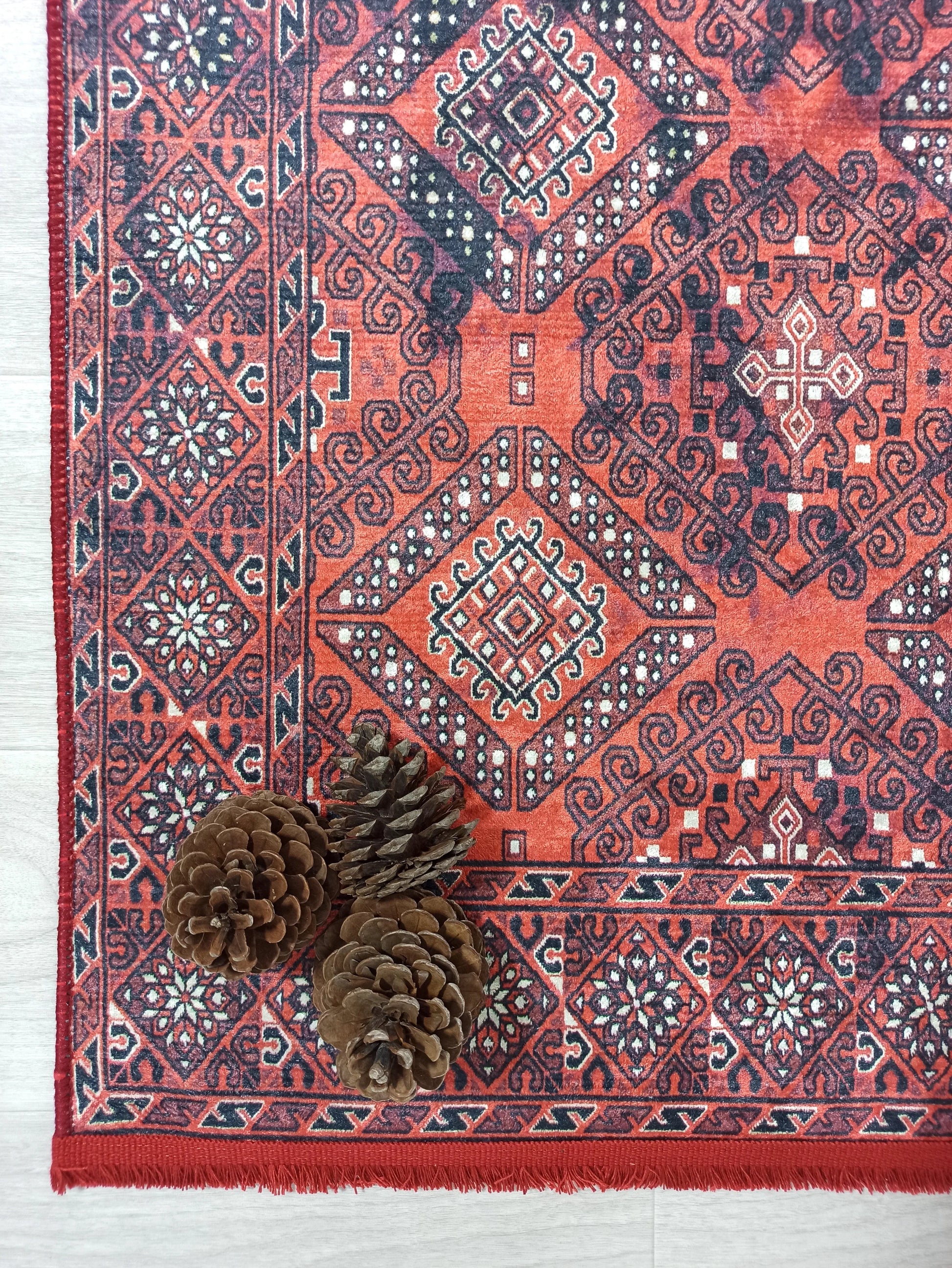 Kırmızı Uşak Vintage Tarzı Koridor Halısı