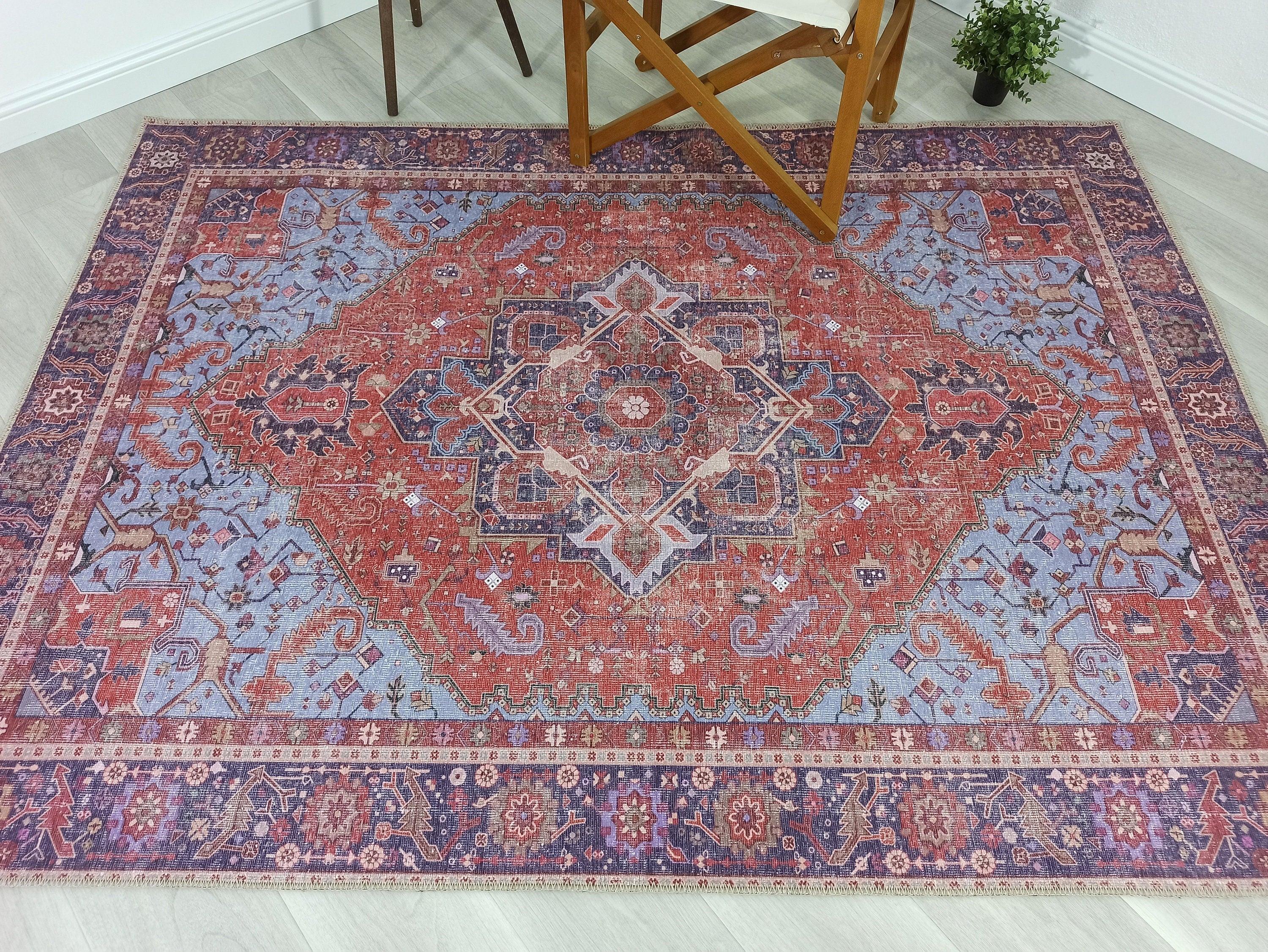 Kırmızı ve Mavi Madalyon Desenli Vintage Halı
