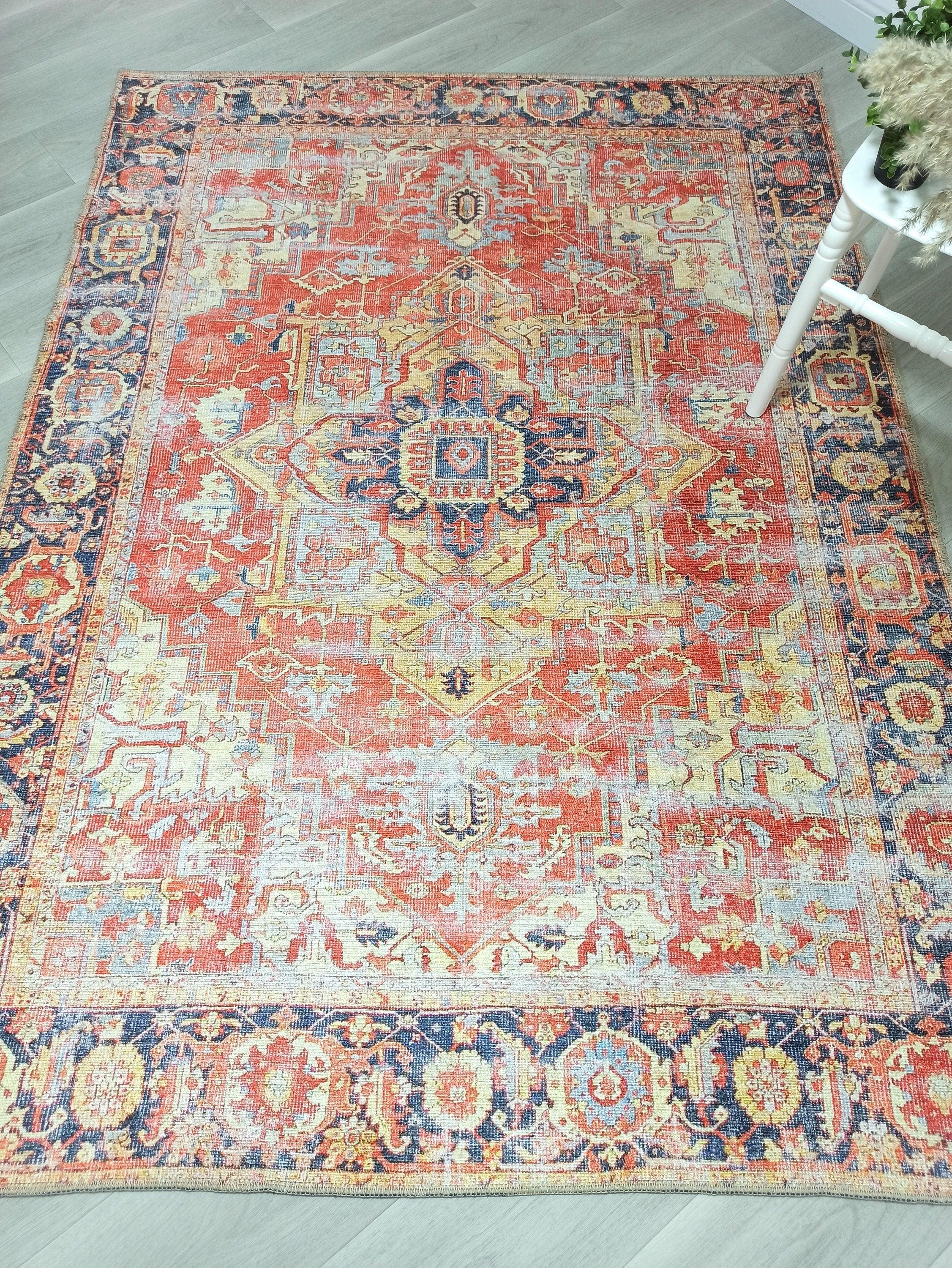 Kırmızı ve Mavi Madalyon Desenli Vintage Halı