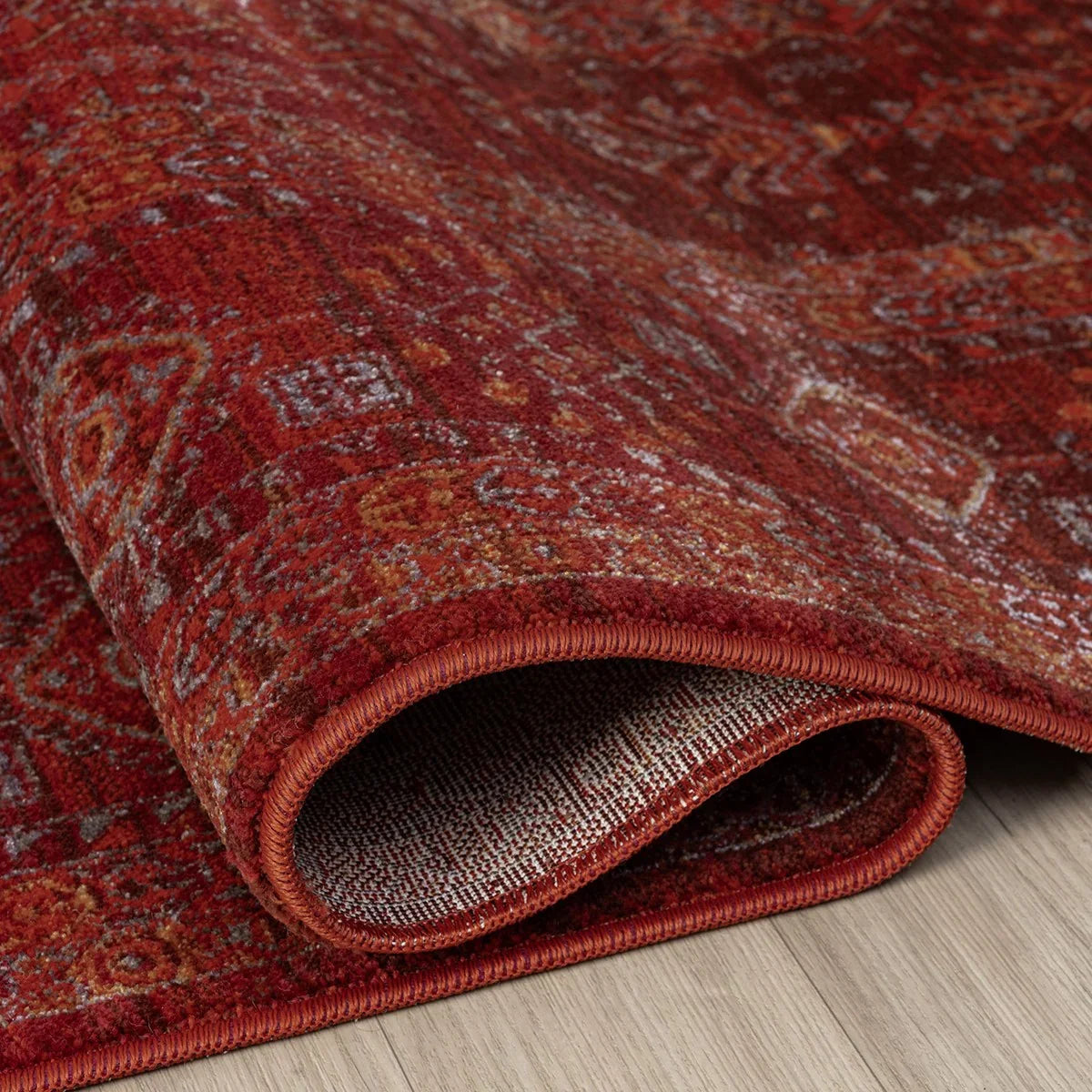 Koyu Bordo Kırmızı Otantik Vintage Desenli Halı