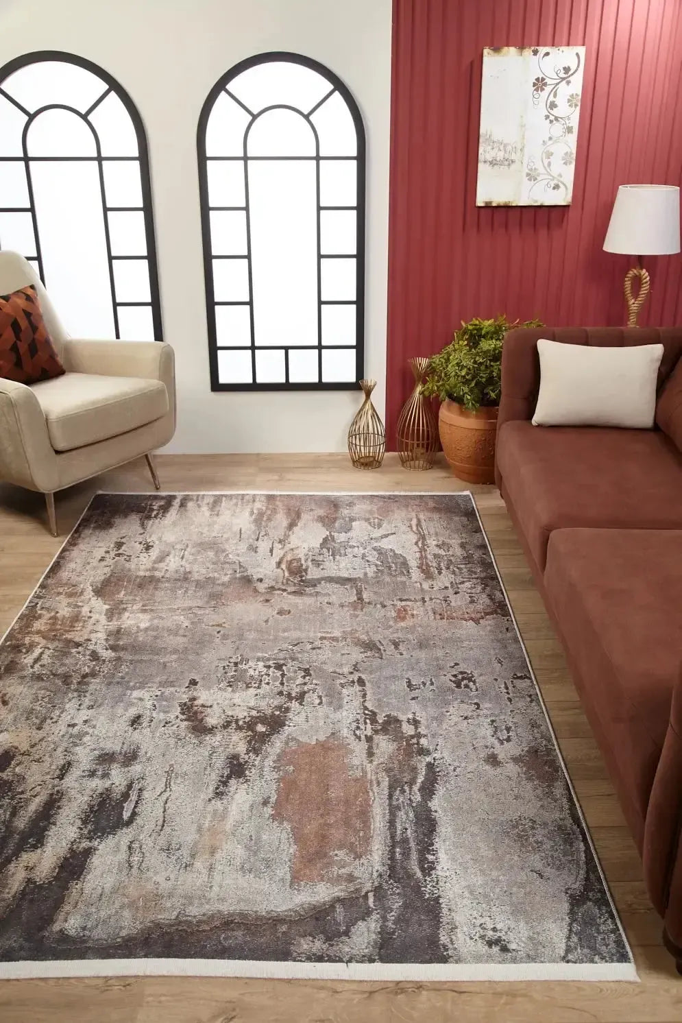 Koyu Kahve Gri Tonlarda Vintage Halısı