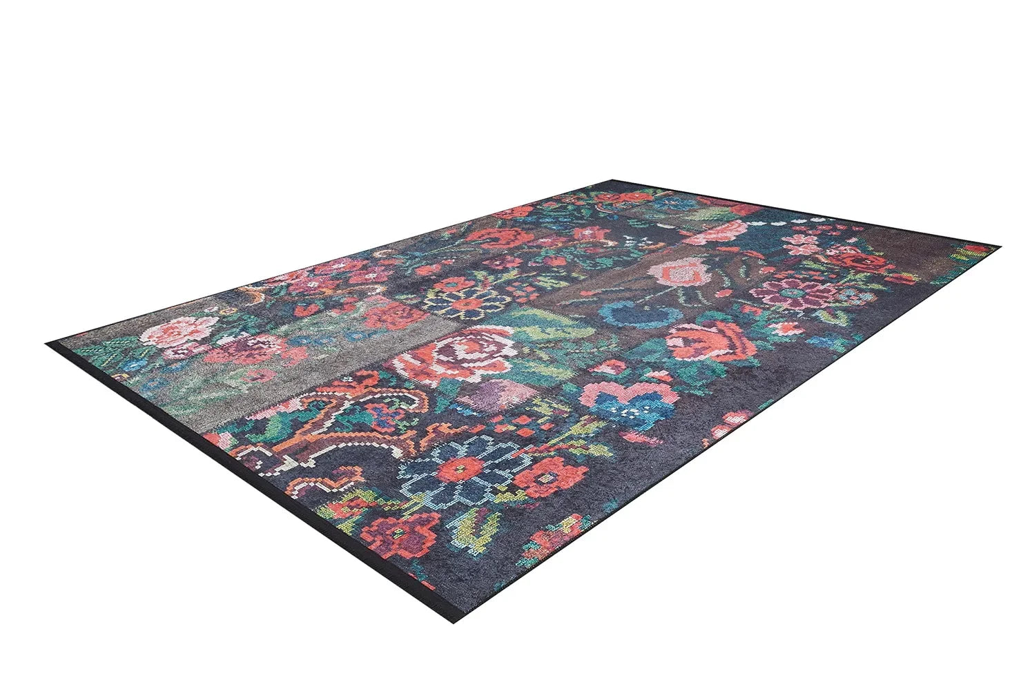 Koyu Siyah Zemin Çiçekli Patchwork Görünümlü Halı