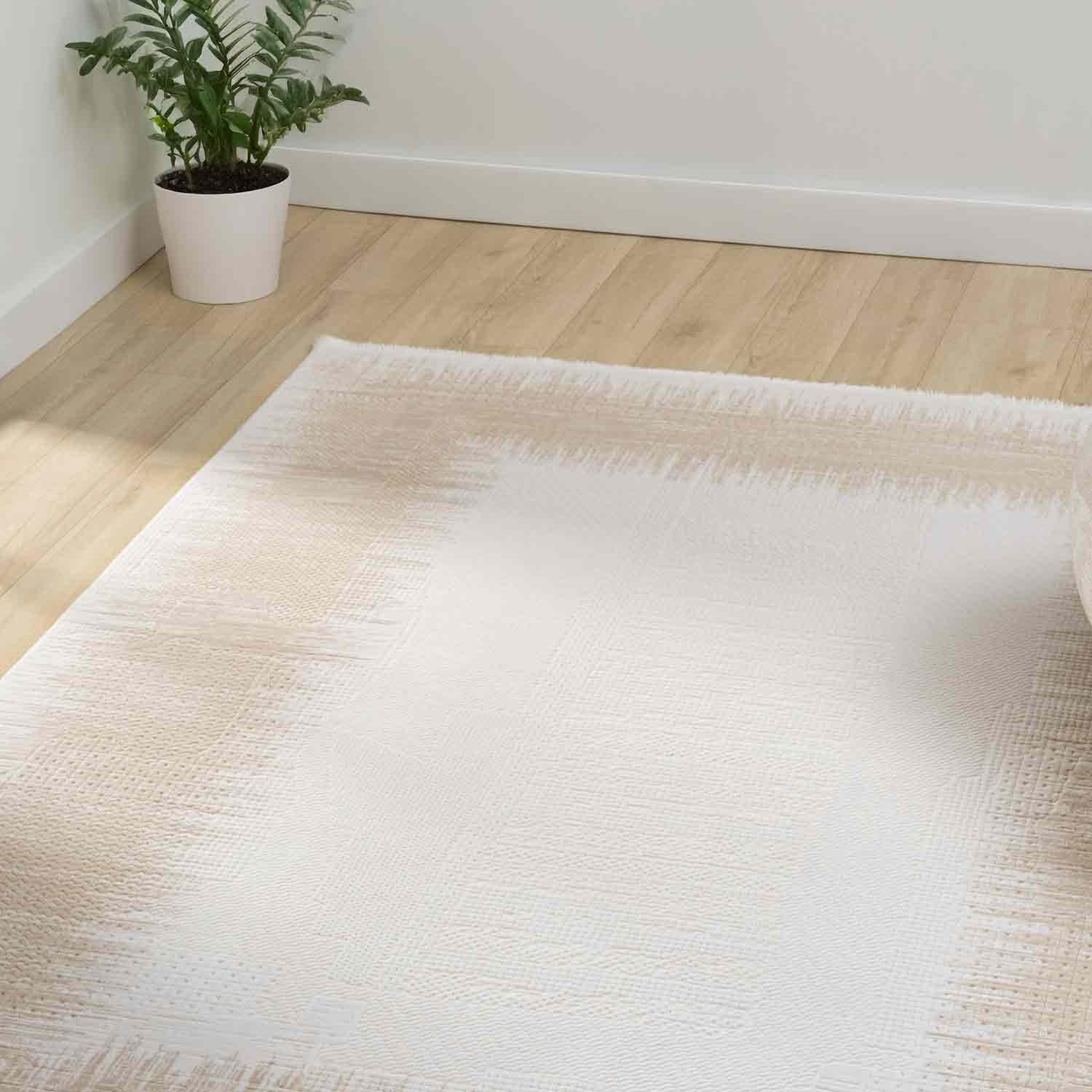 Krem Bej Eskitme Bordürlü Sade Modern Halı