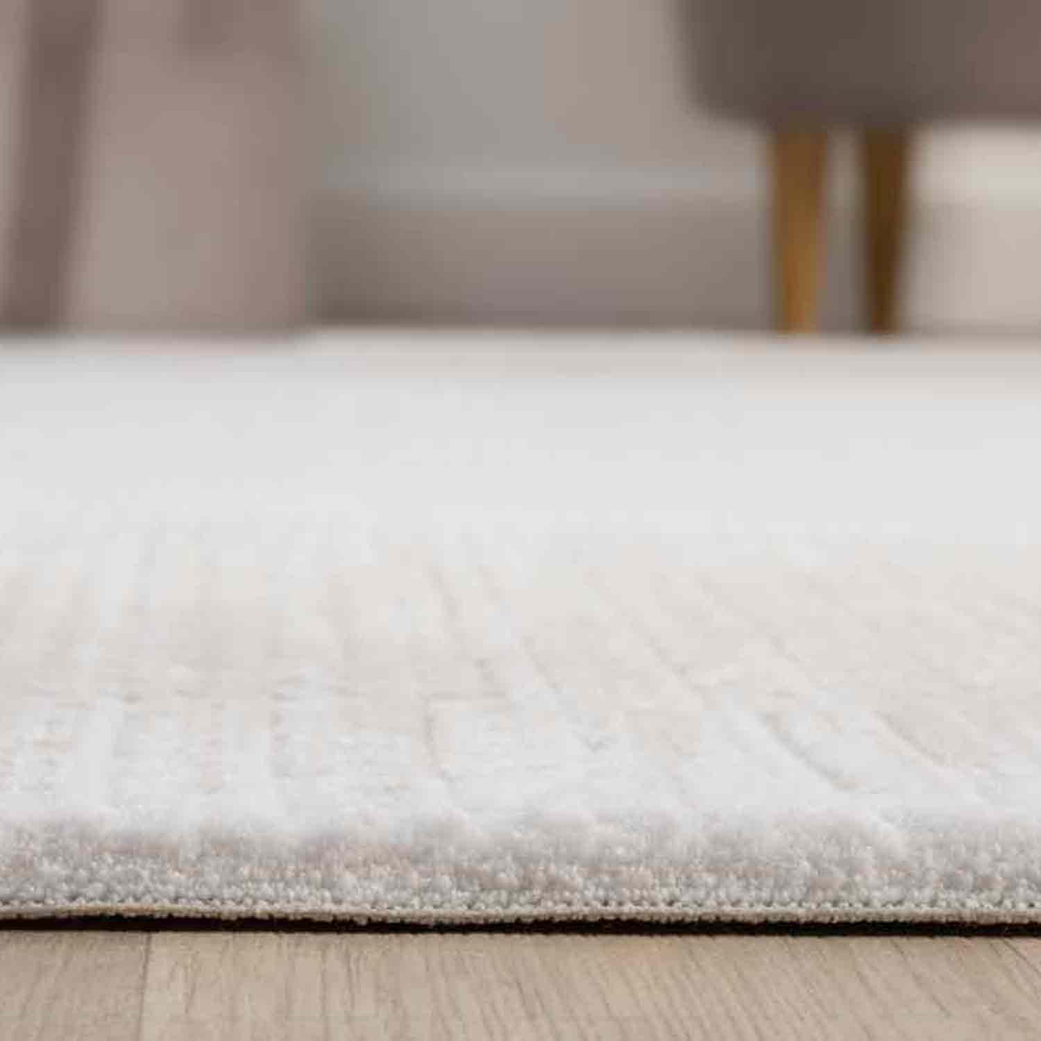 Krem Bej Eskitme Bordürlü Sade Modern Halı