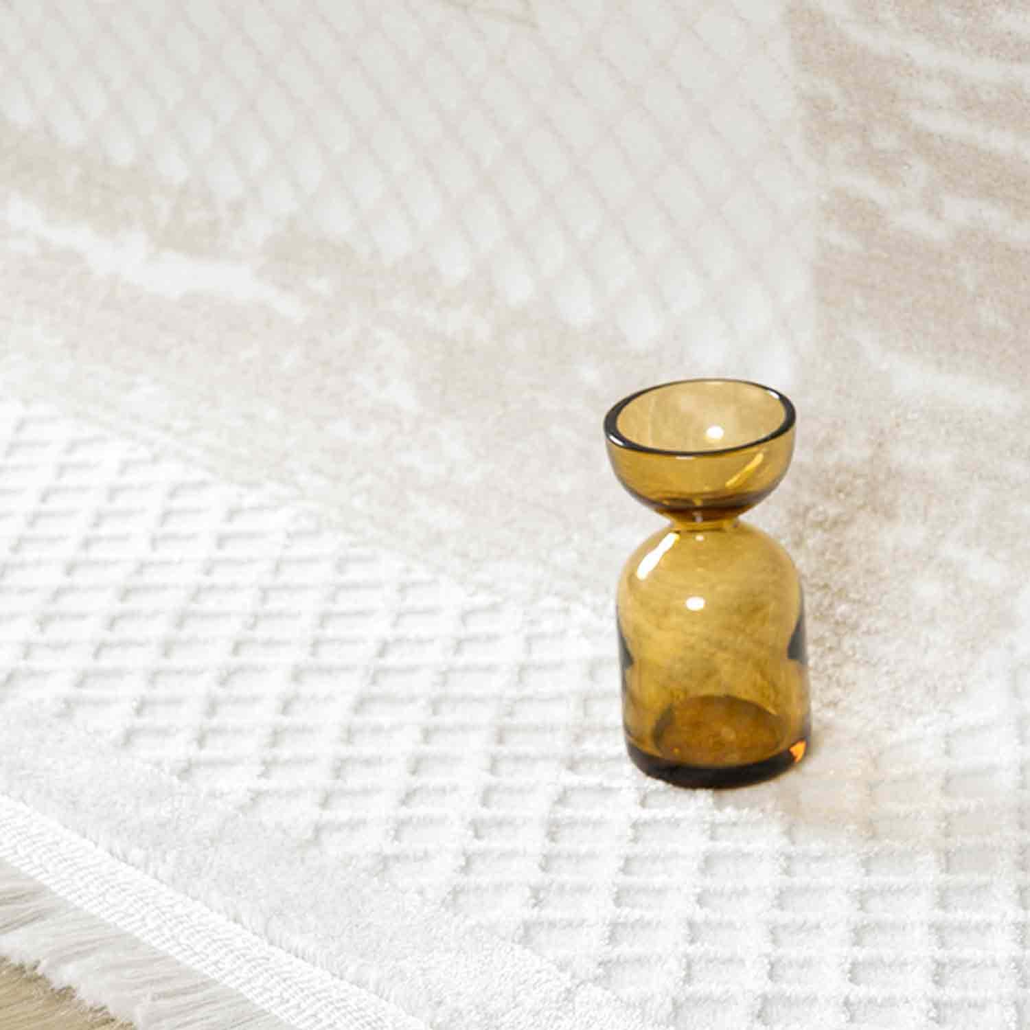 Krem Bej Geometrik Desenli Modern Halı
