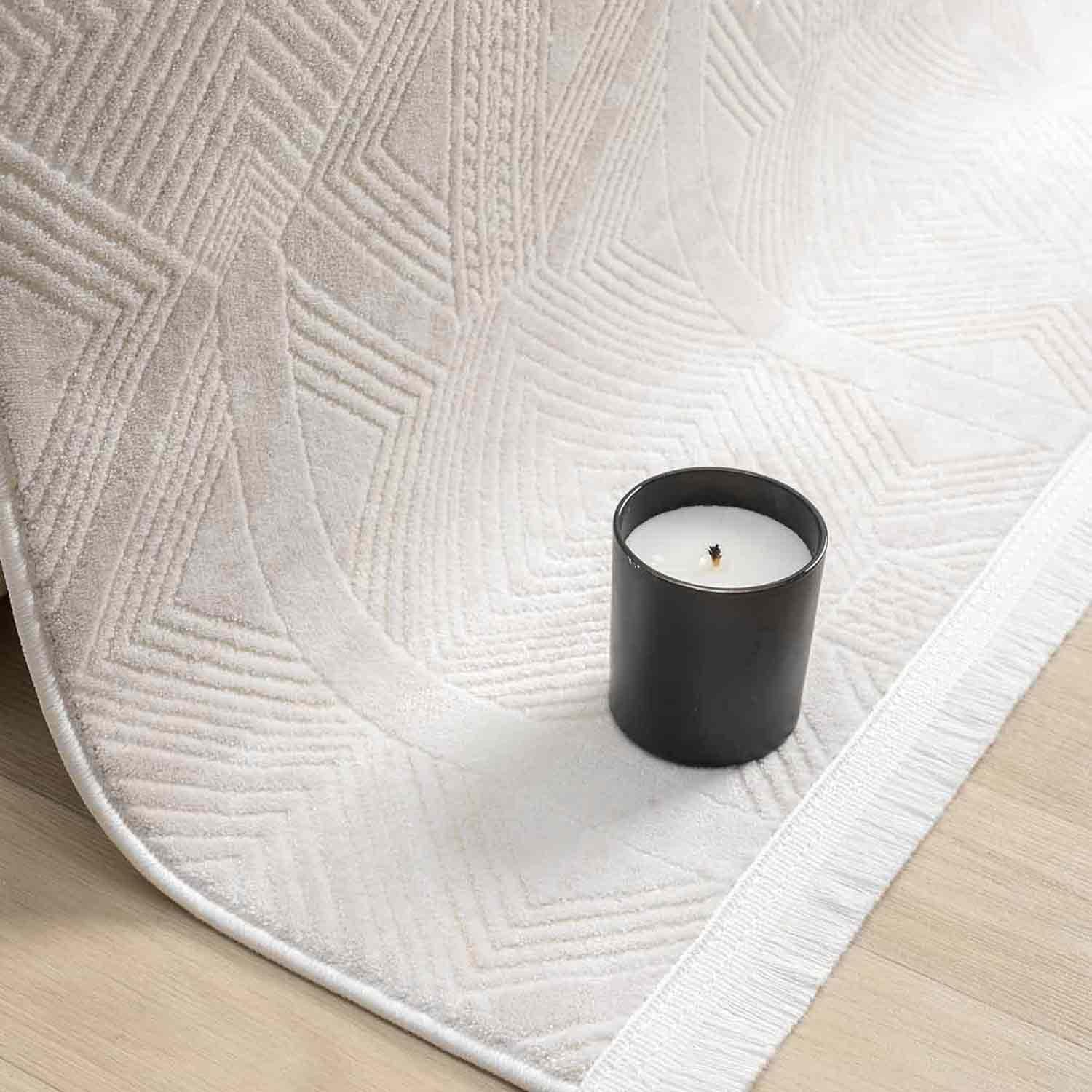Krem Bej Geometrik Etnik Modern Halı