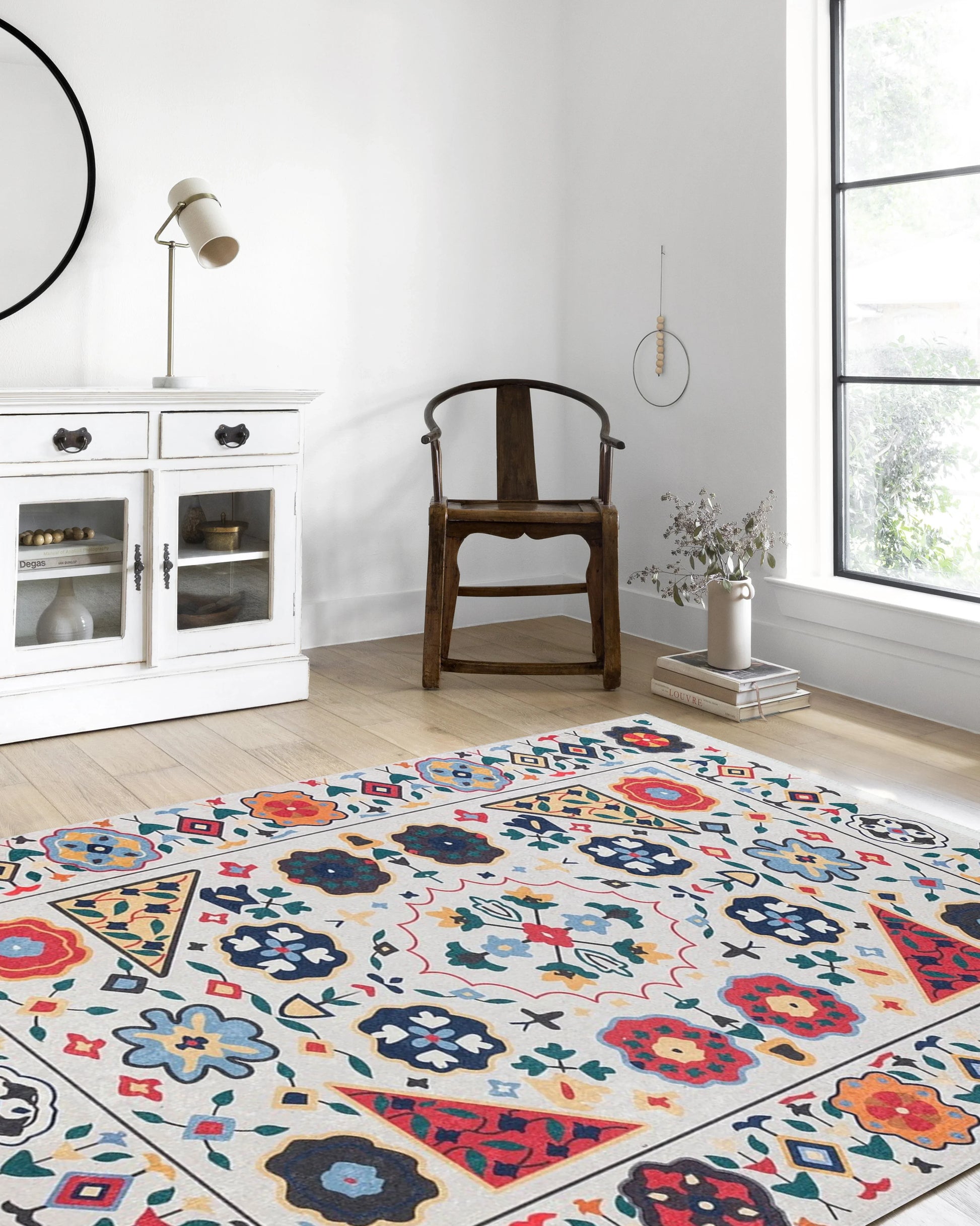 Krem Çok Renkli Çiçek Desenli Etnik Kilim Halı