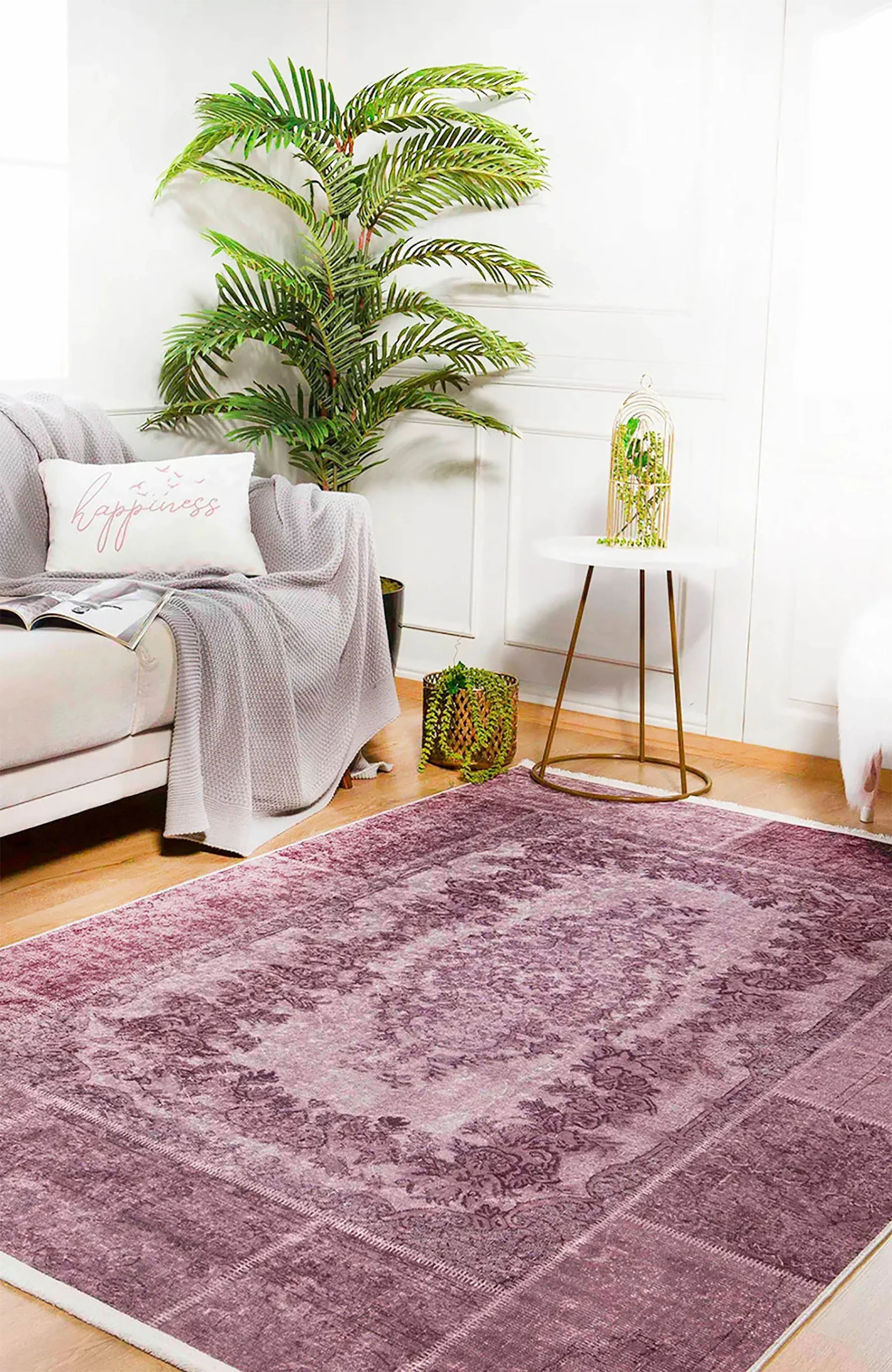 Lila Mor Patchwork Görünümlü Eskitme Çiçekli Vintage Halı