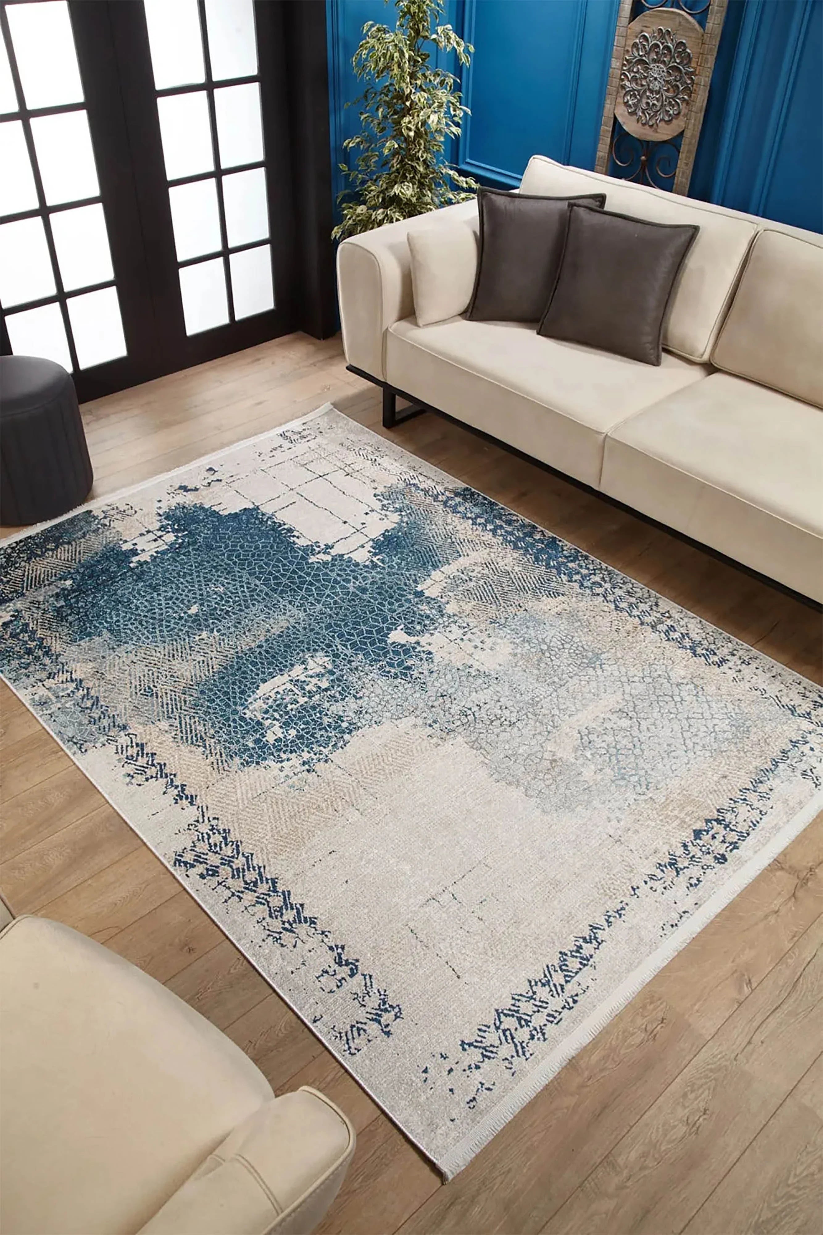 Mavi Eskitme Desenli Bordürlü Modern Yıkanabilir Halı
