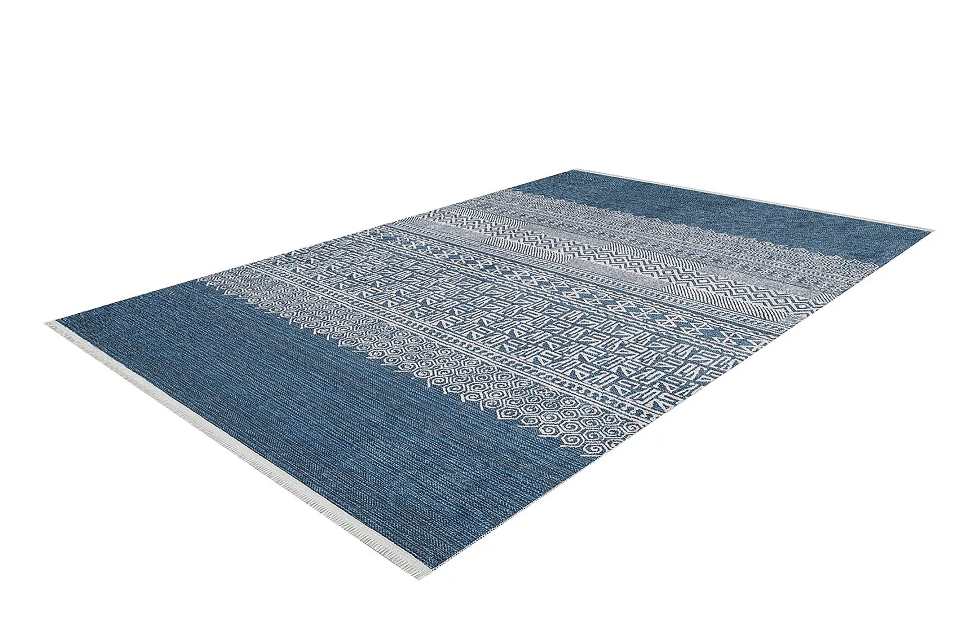 Mavi Etnik Desenli Anadolu Kilim Halı