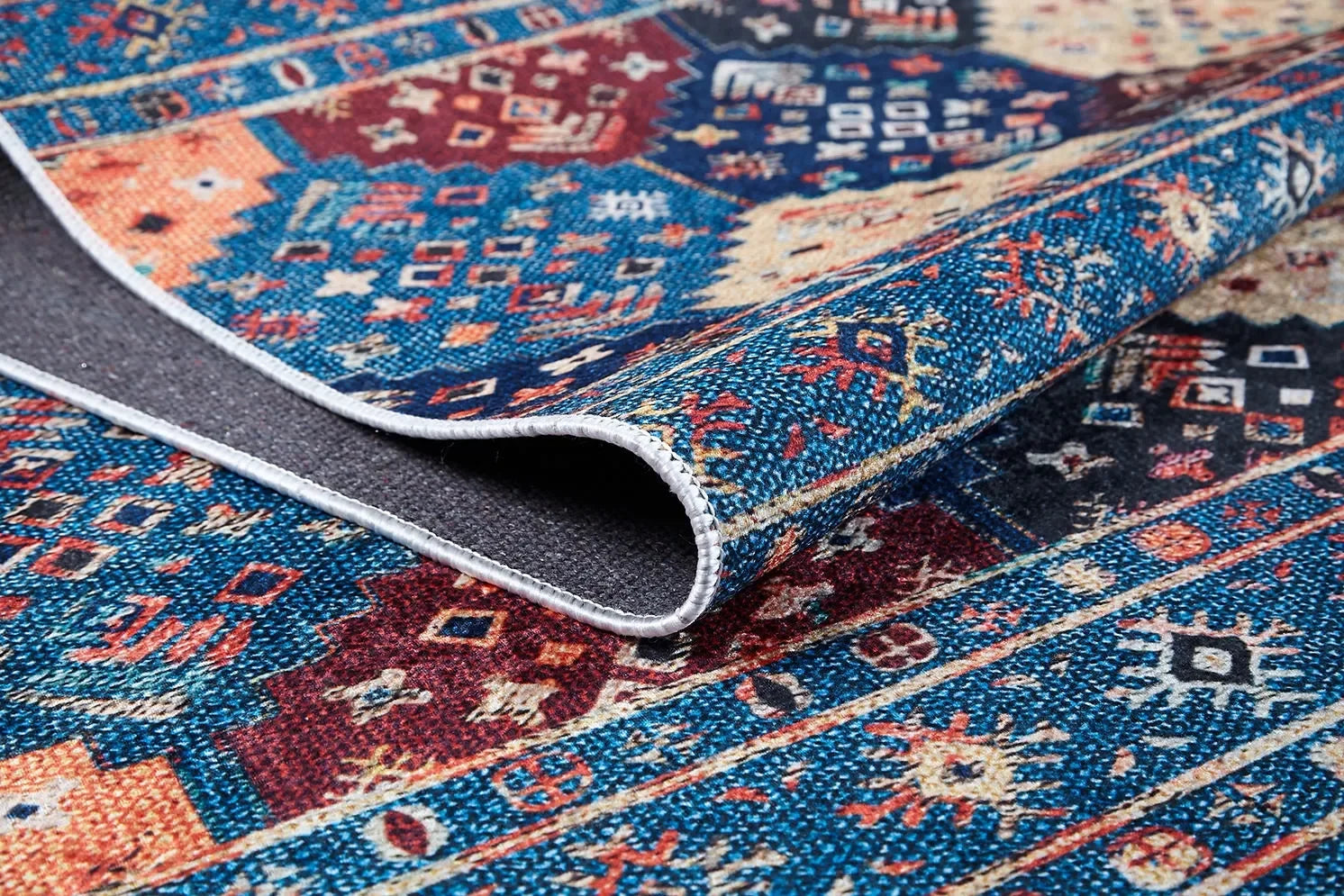 Mavi Etnik Şerit Desenli Modern Halı