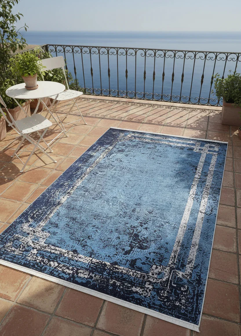 Mavi Lacivert Eskitme Geometrik Bordürlü Modern Halı