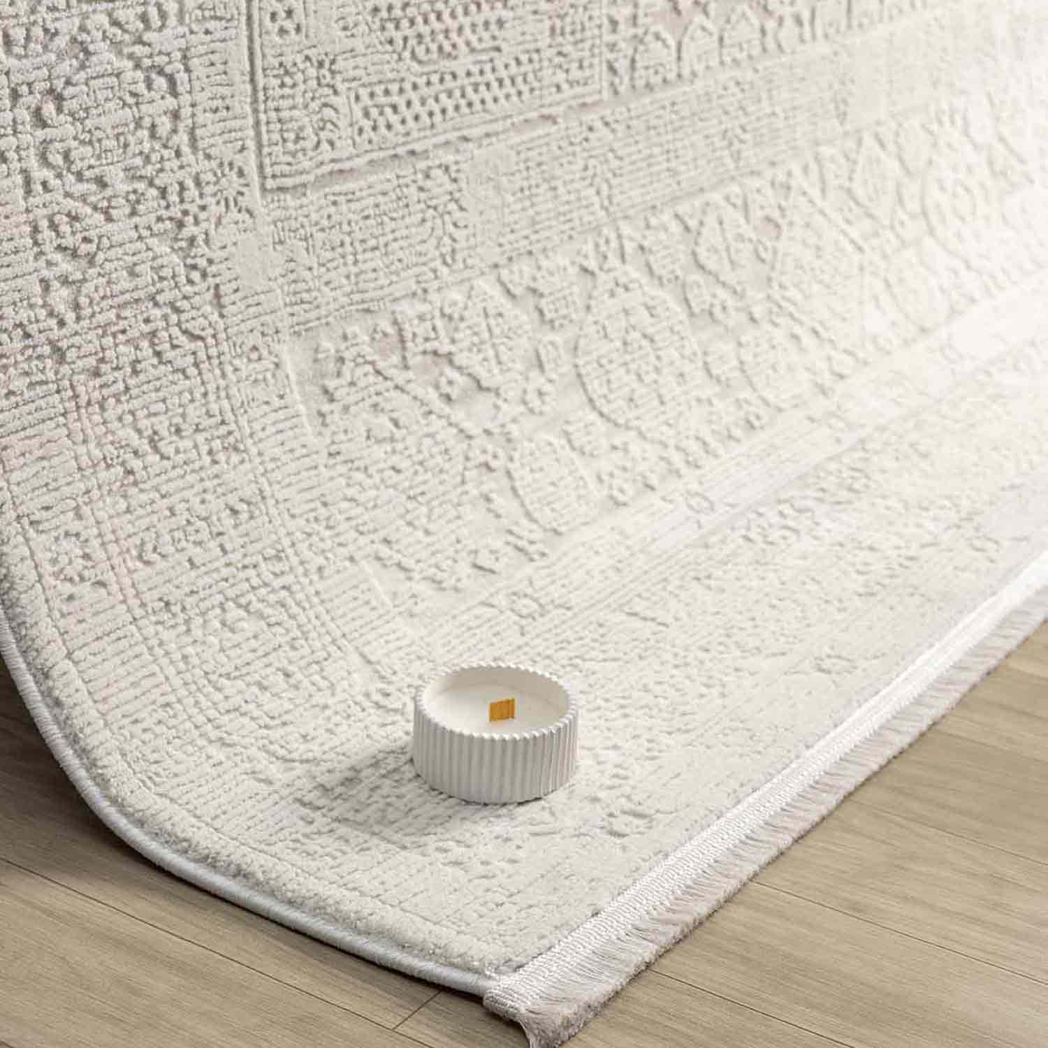 Minimal Krem Eskitme Desenli Halı