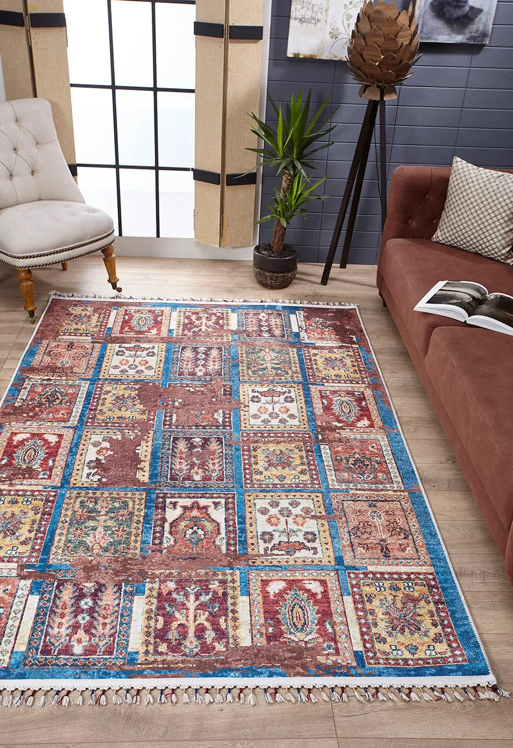 Örgü Saçaklı Çok Renkli Otantik Desenli Halı
