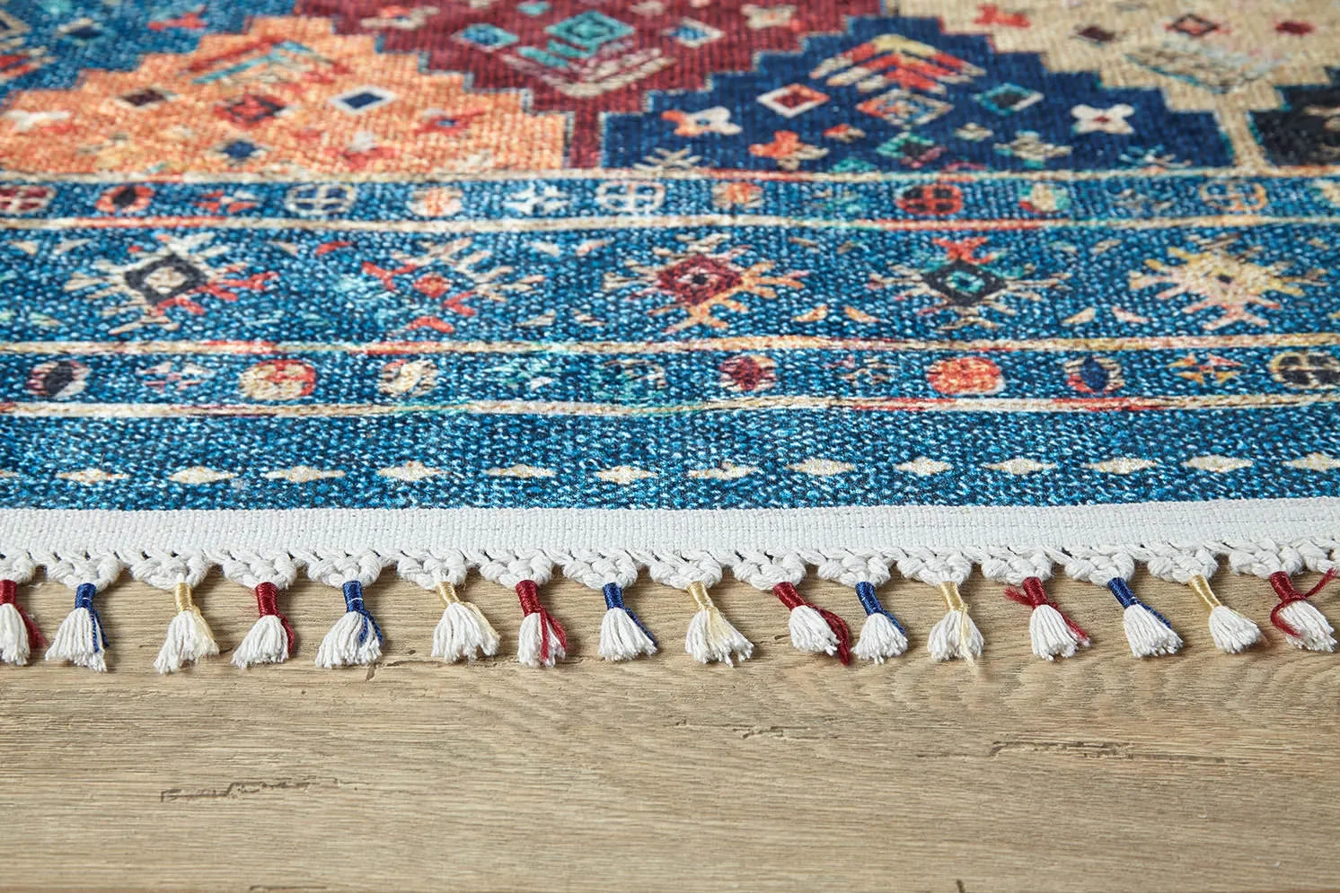Örgü Saçaklı Mavi Etnik Şerit Desenli Halı