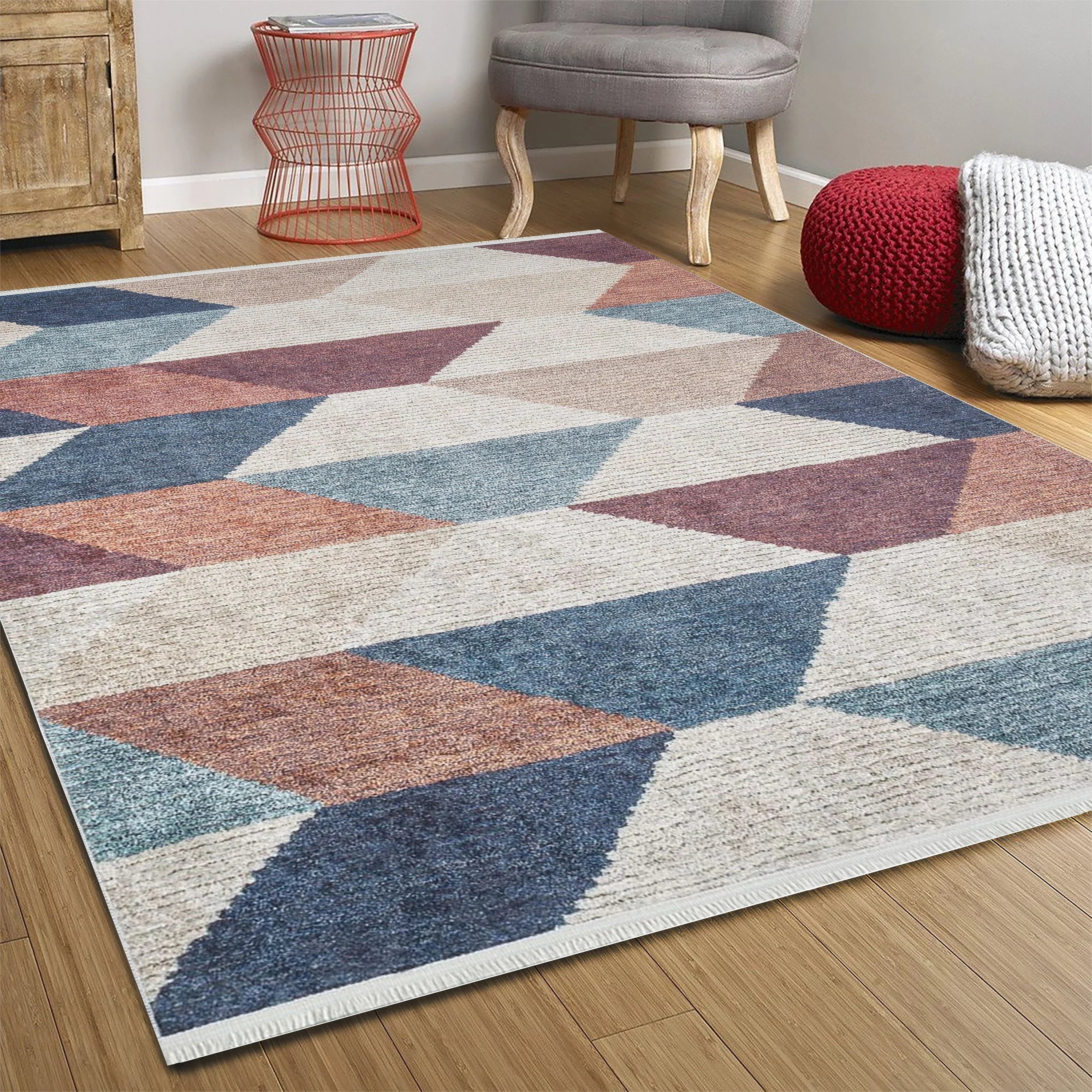 Pastel Tonlu Renkli Geometrik Desenli Kilim Halı