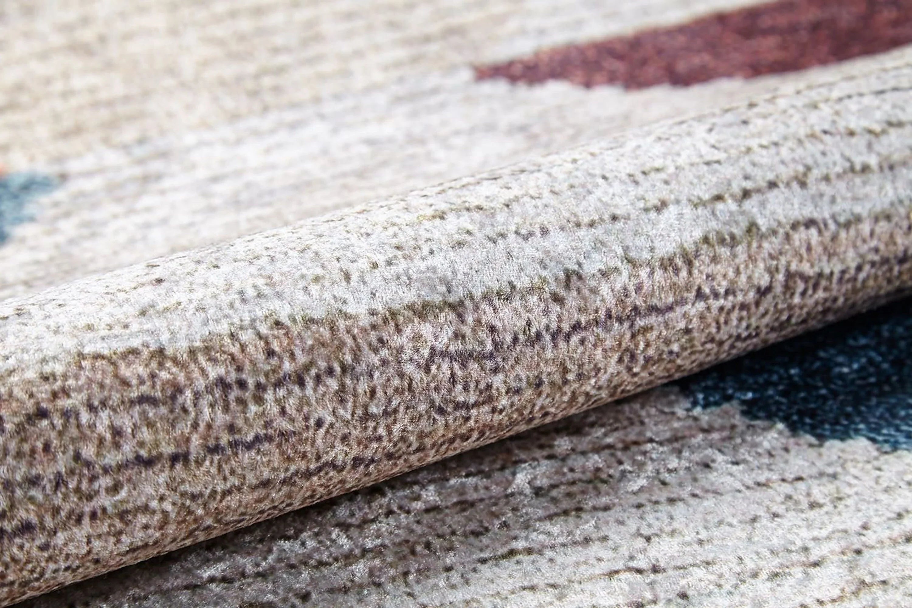 Pastel Tonlu Renkli Geometrik Desenli Kilim Halı