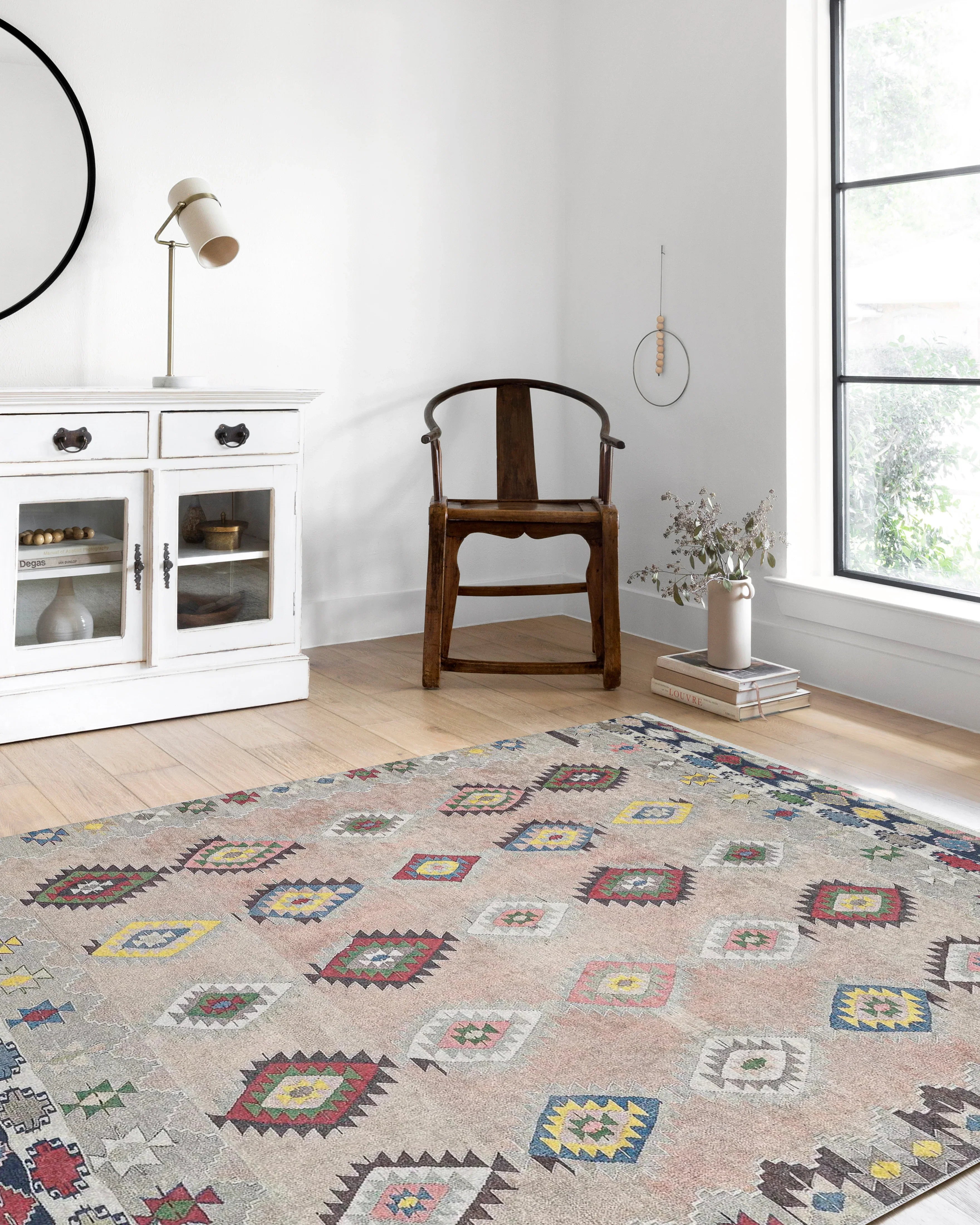 Pembe Bej Geometrik Desenli Anadolu Kilim Halı