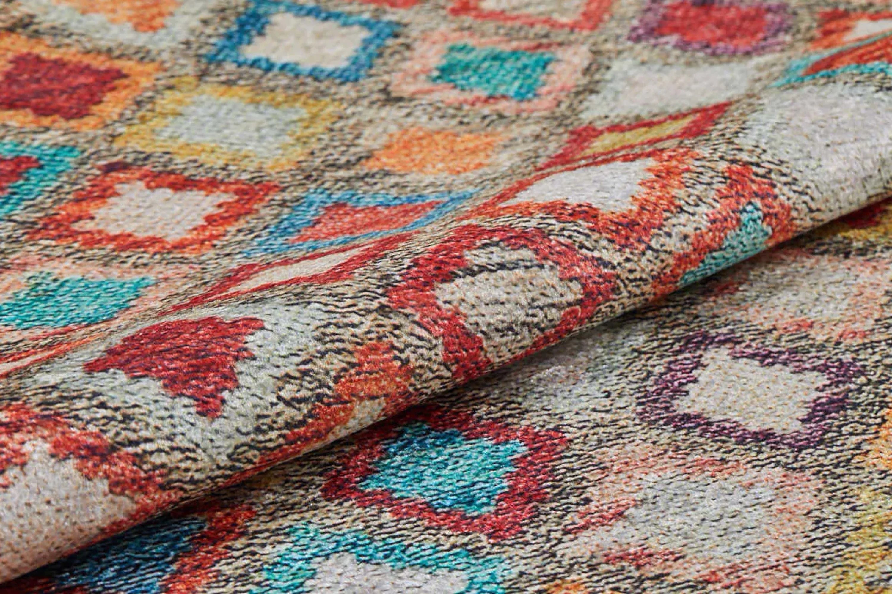 Renkli Kare Desenli Anadolu Kilim Halı