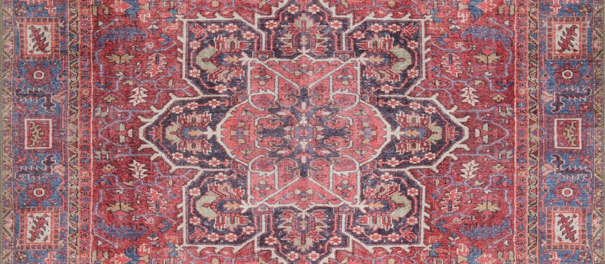 Solgun Kırmızı ve Mavi Medalyonlu Vintage Pers Halısı