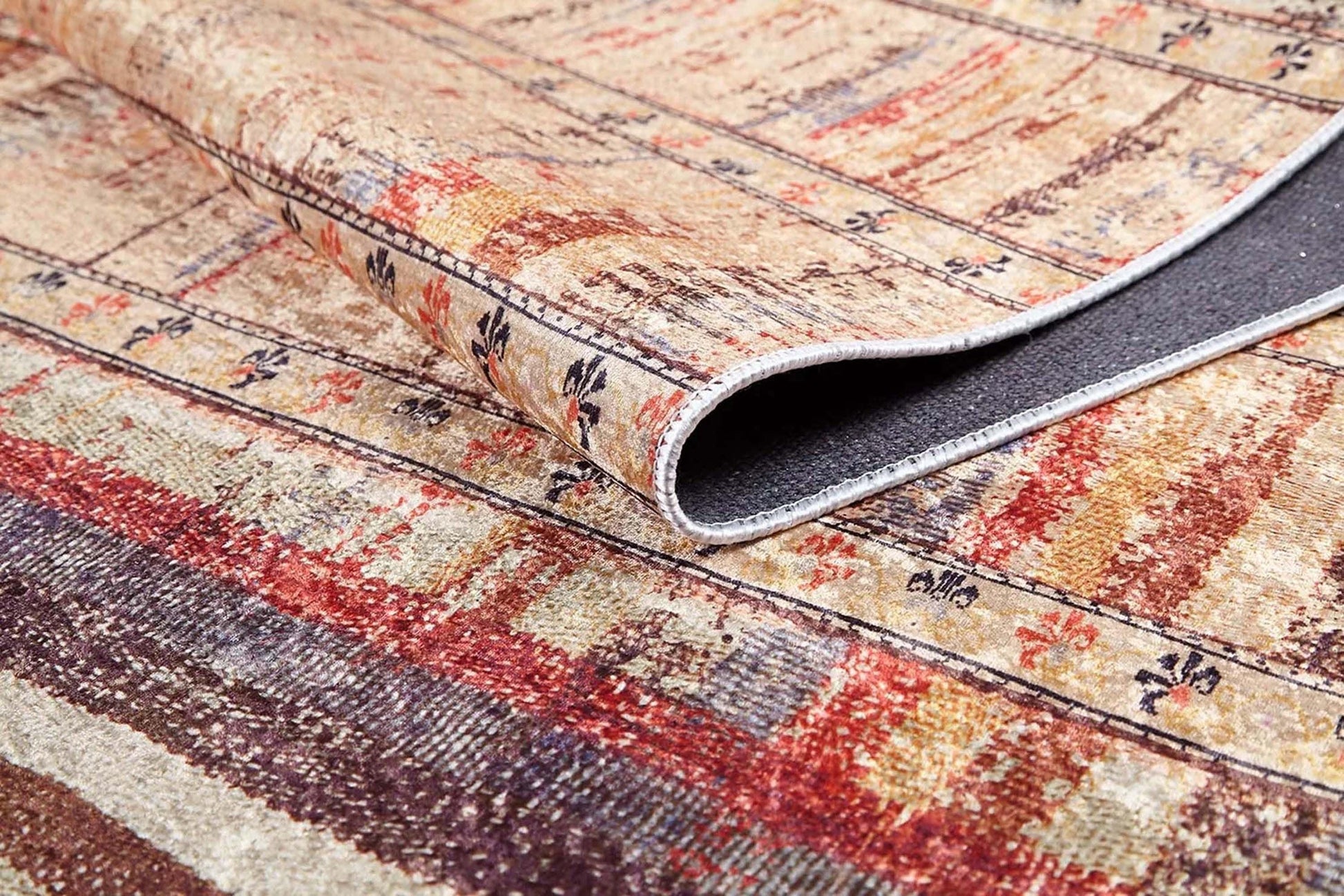 Sarı Bej Renkli Çizgili Anadolu Kilim Halı