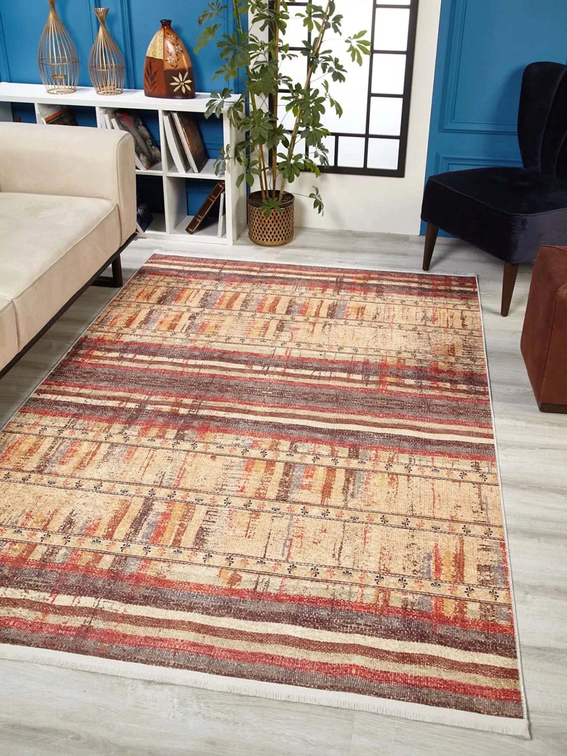 Sarı Bej Renkli Çizgili Anadolu Kilim Halı