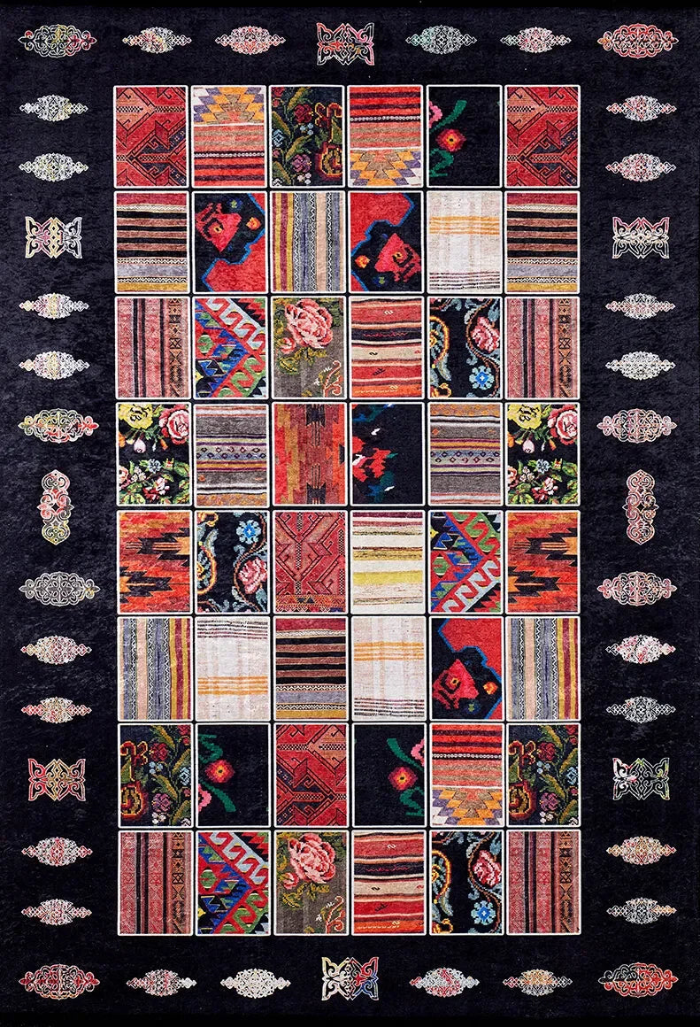 Siyah Zemin Çok Renkli Kareli Patchwork Görünümlü Halı