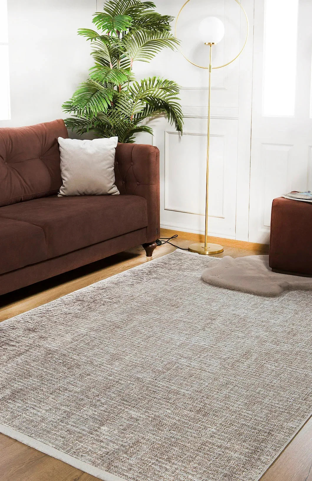 Soft Bej Krem Tonlarında Modern Halı