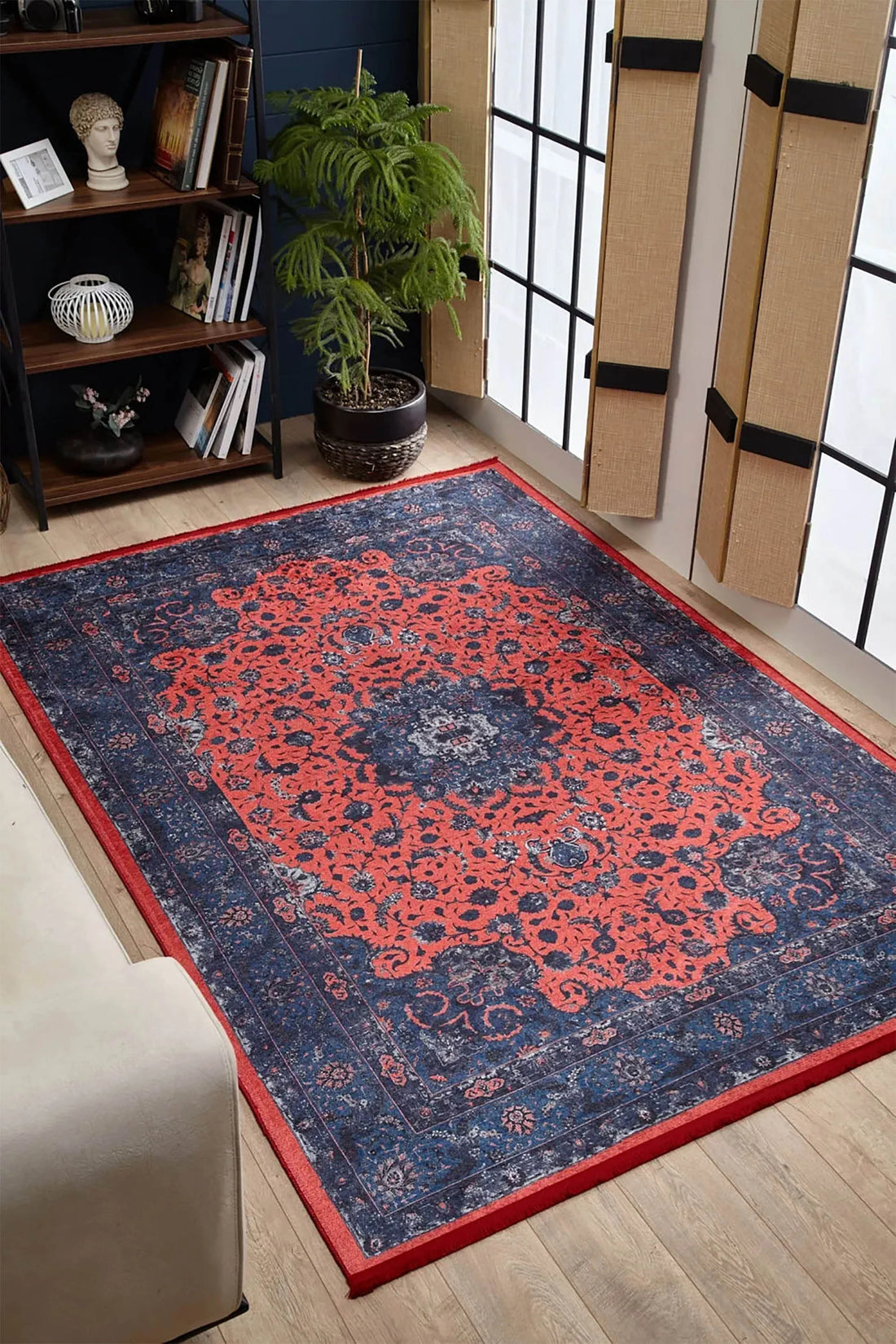 Soho Çiçek Desenli Geleneksel Kırmızı Lacivert Vintage Halı