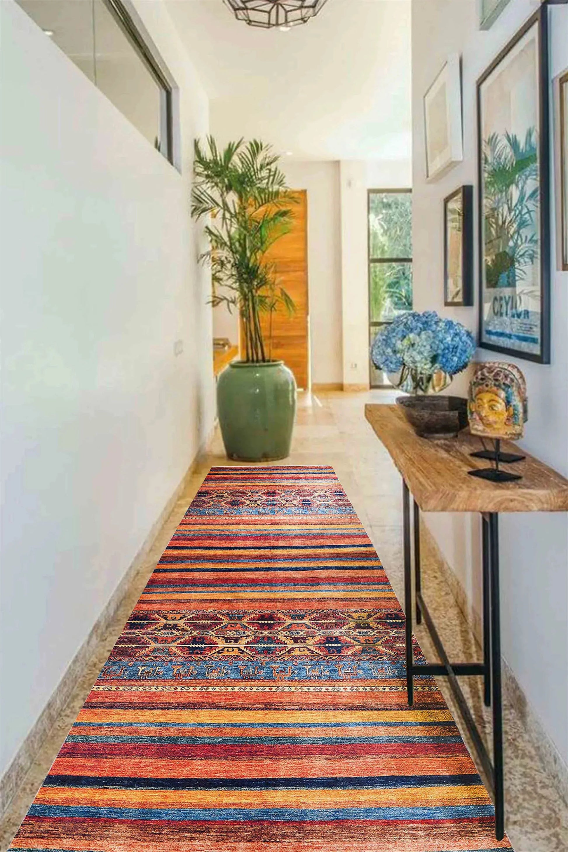 Turuncu Çizgili Desenli Kilim Halı