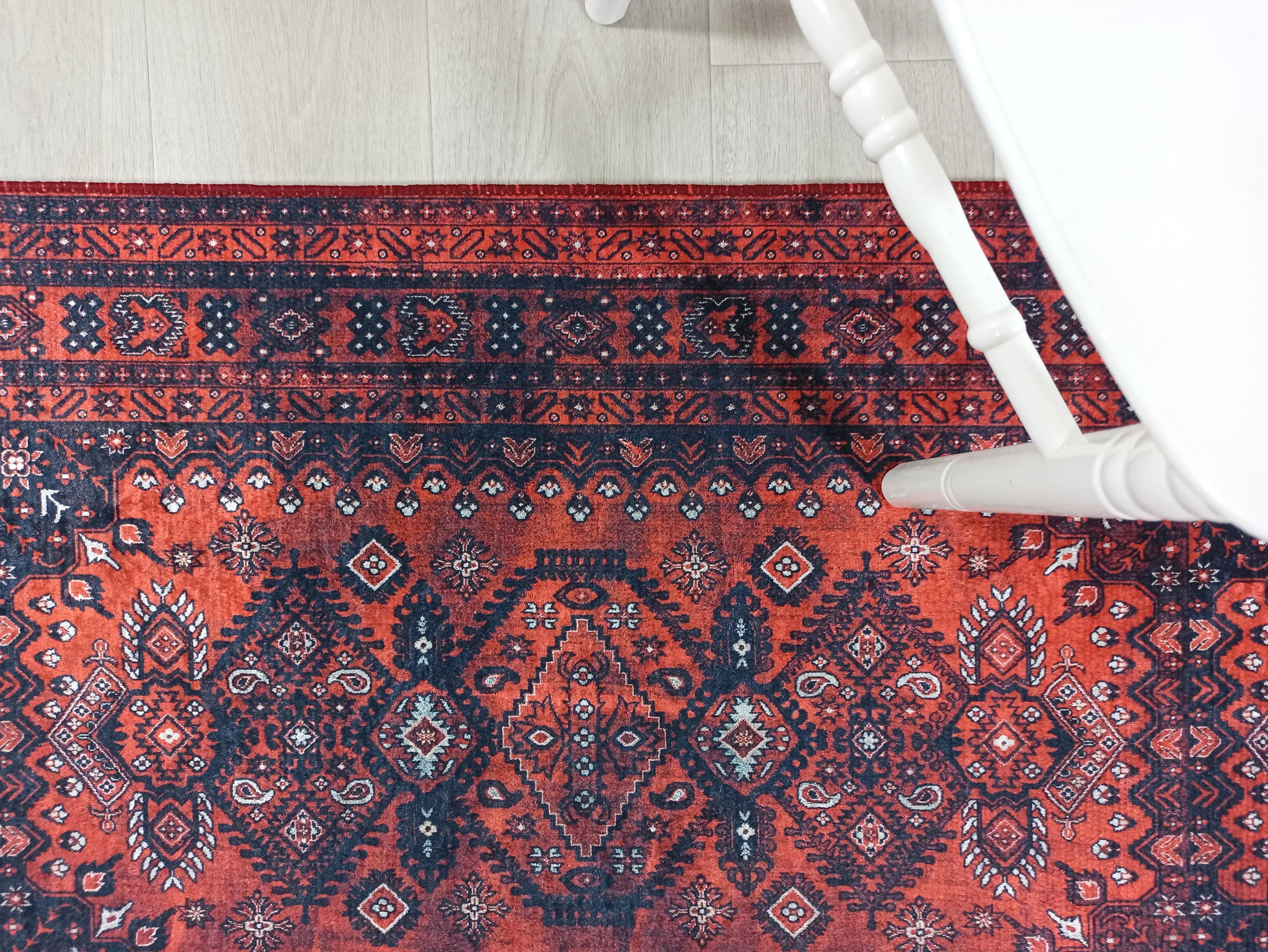 Uşak Madalyon Bordo Kızıl Halı
