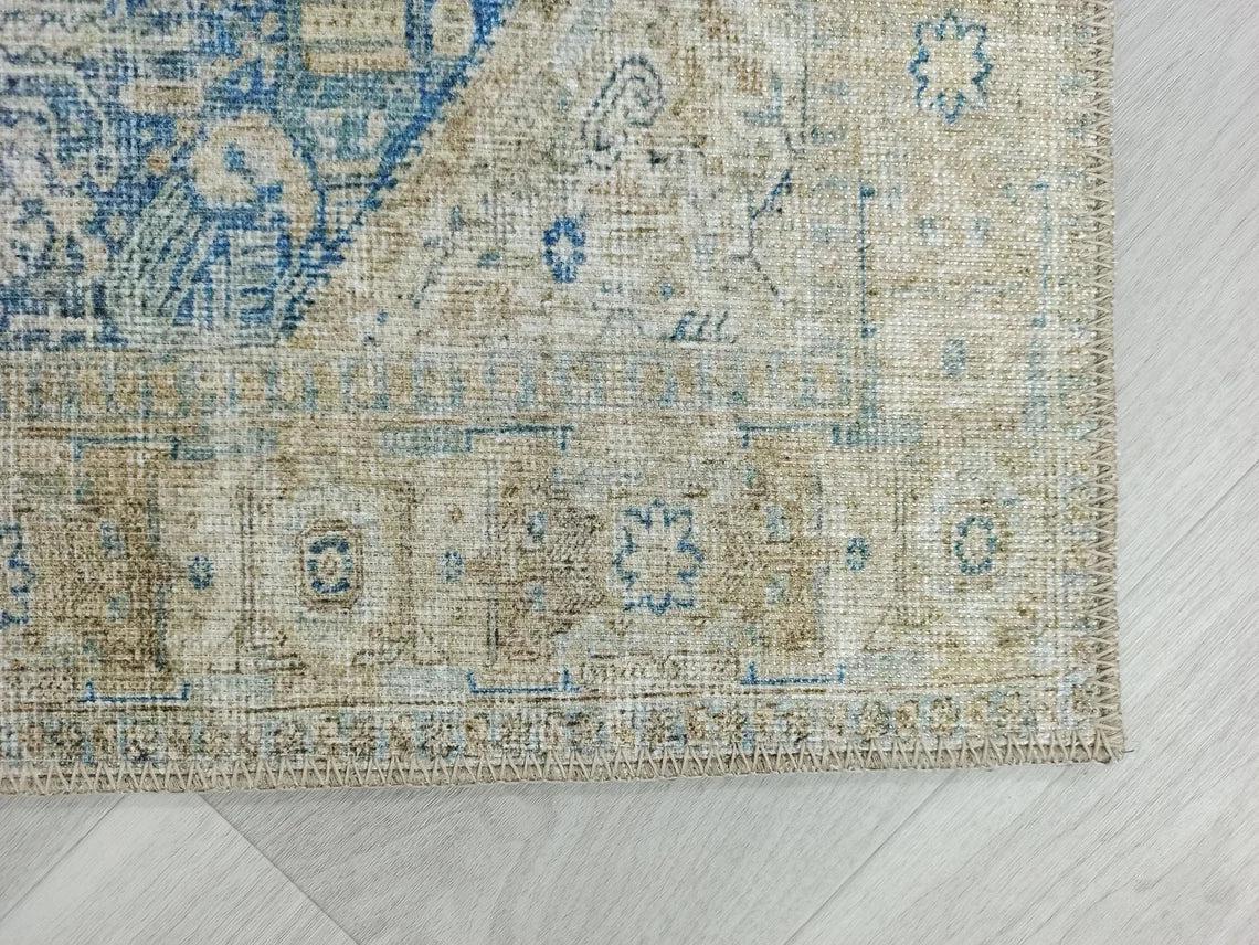 Bej ve Solgun Mavi Medalyonlu Vintage Türk Halısı