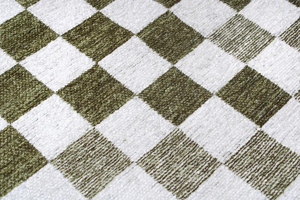 Yeşil Beyaz Modern Geometrik Dama Desenli Yıkanabilir Halı