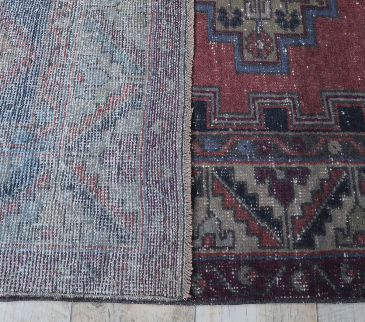 Aklim - Tribal Anatolian Vintage Rug