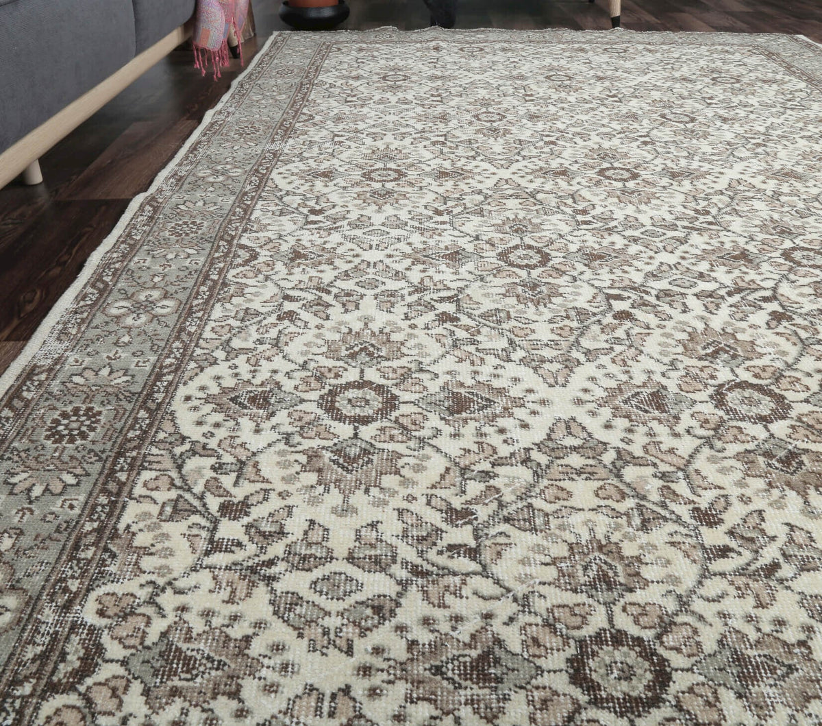 Aykoncuy - Floral Vintage Hereke Area Rug