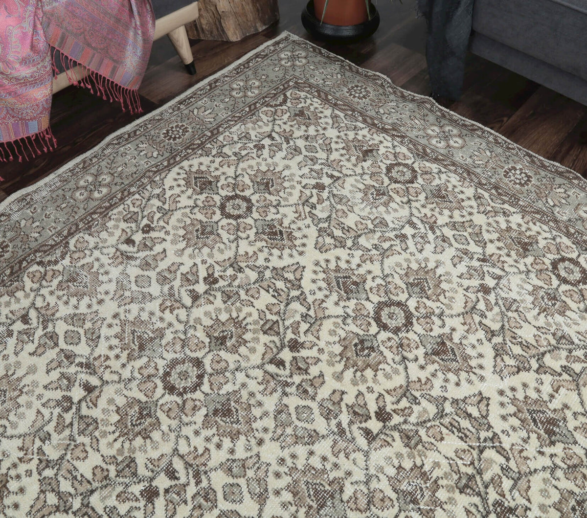 Aykoncuy - Floral Vintage Hereke Area Rug